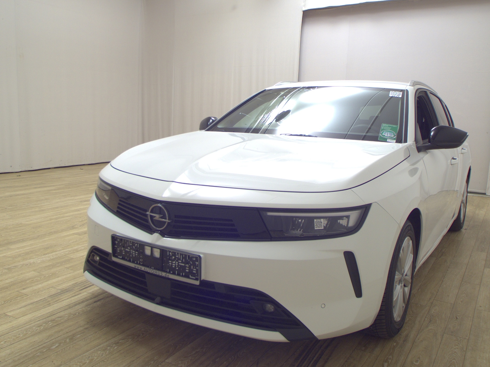 Opel Astra ST 1.5 D Elegance T-Leder Navi LED RfK Shz 2