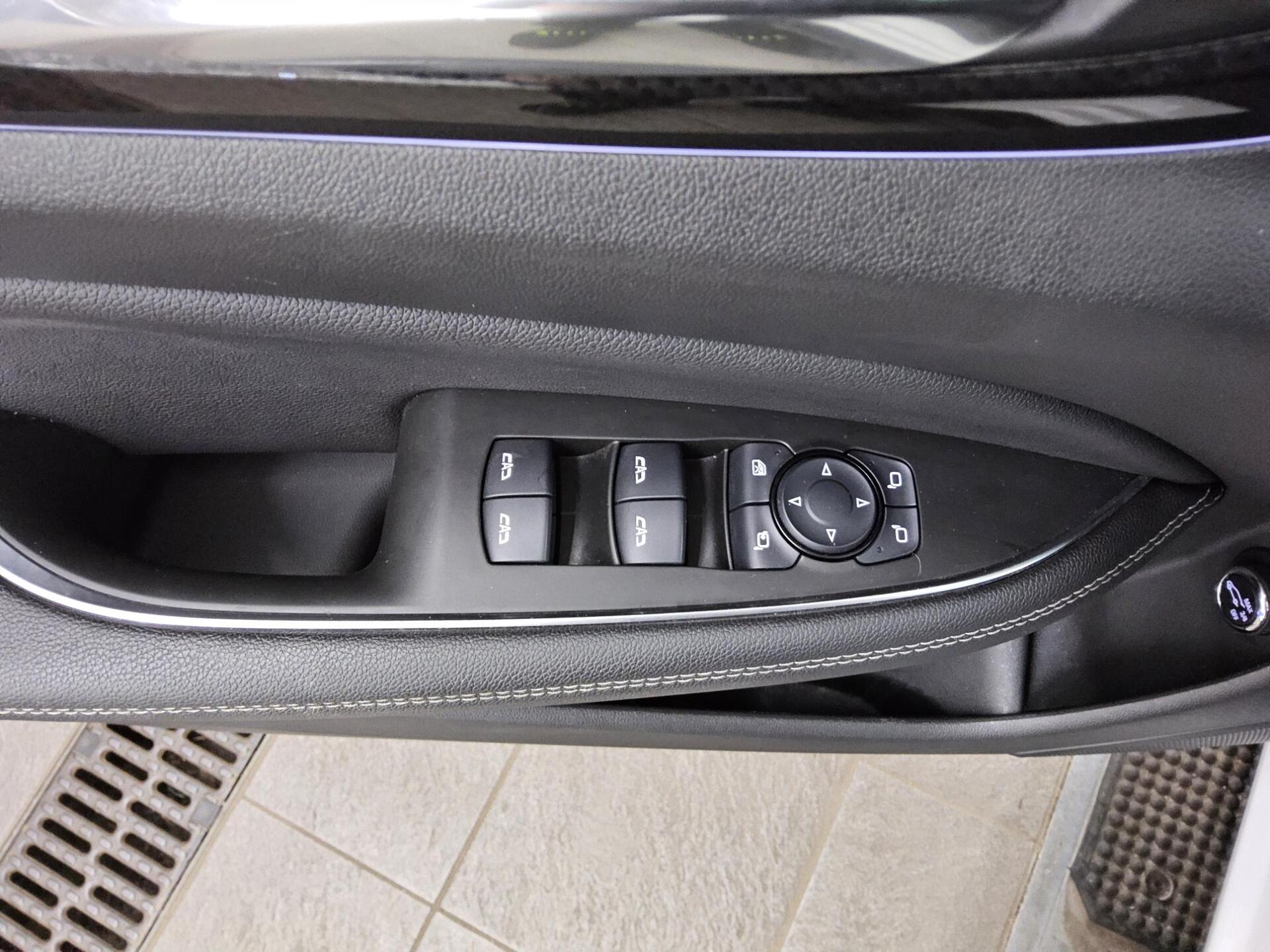 Opel Insignia ST 1.5 D Business Ed. Navi LED RFK 9