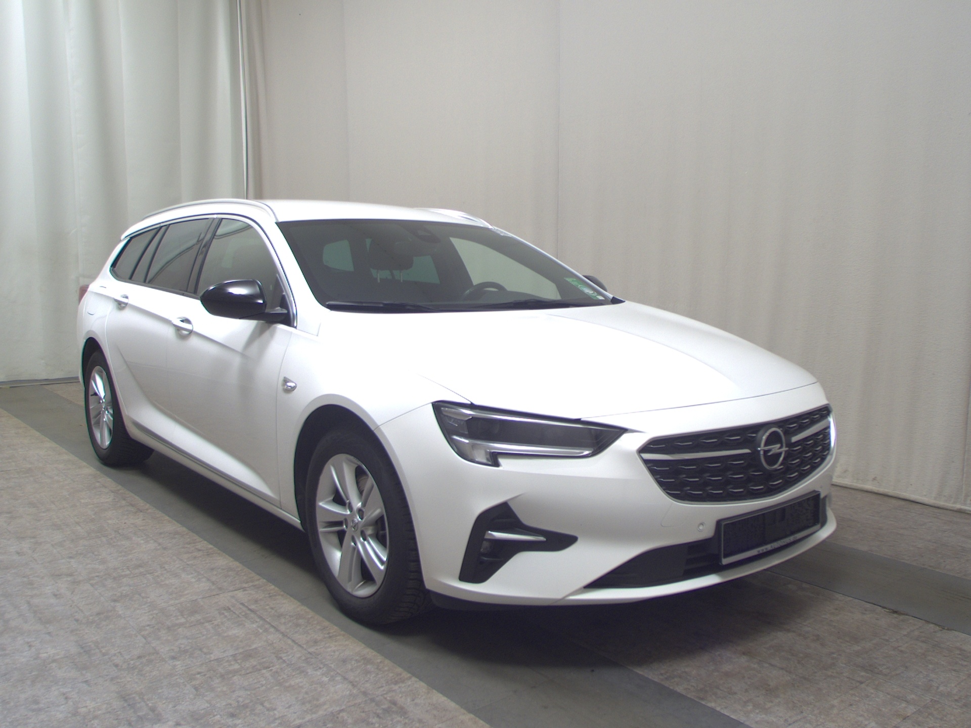 Opel Insignia ST 1.5 D Business Elegance Navi LED RFK 3