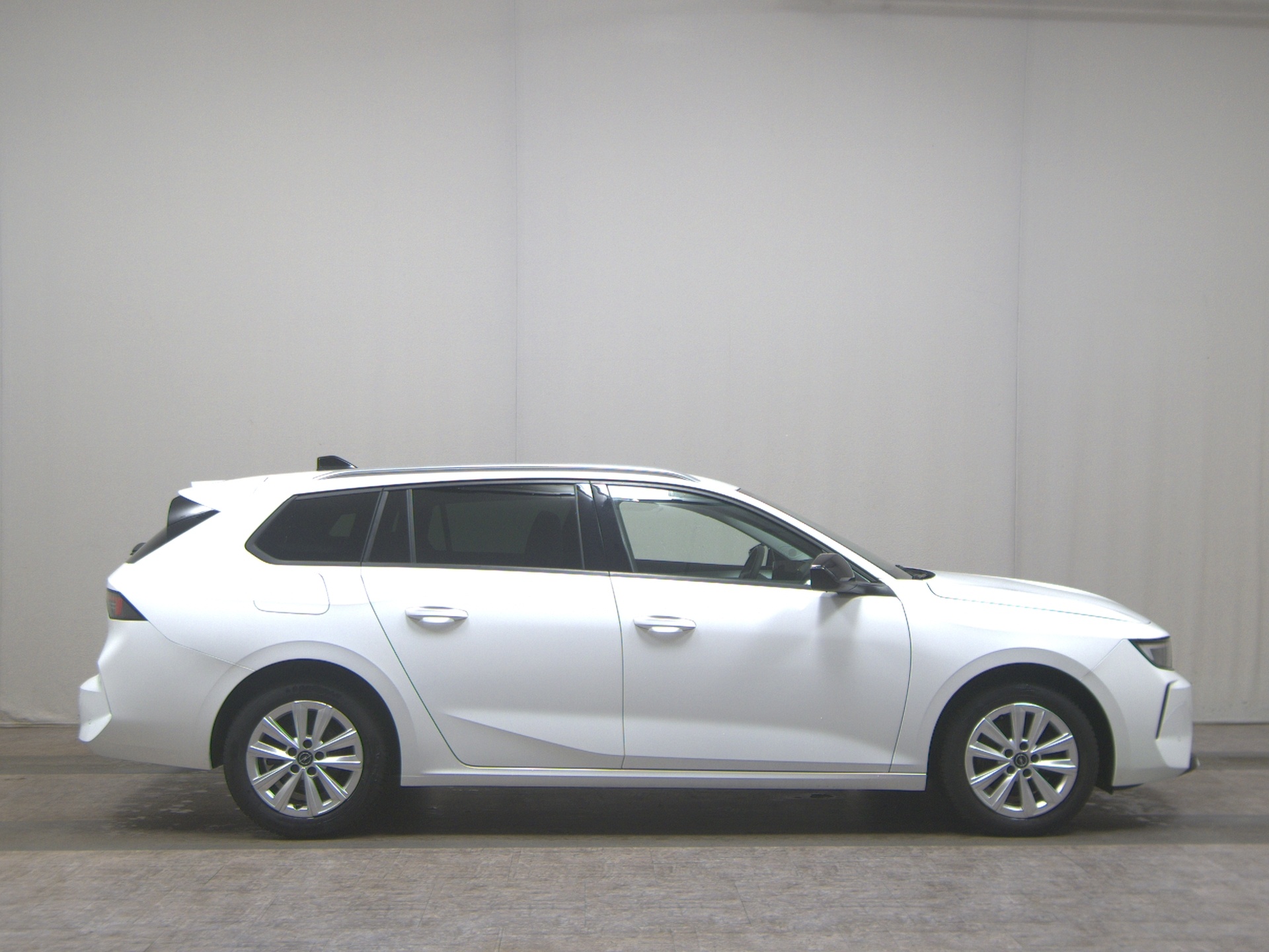 Opel Astra ST 1.5 D Elegance T-Leder Navi LED RFK