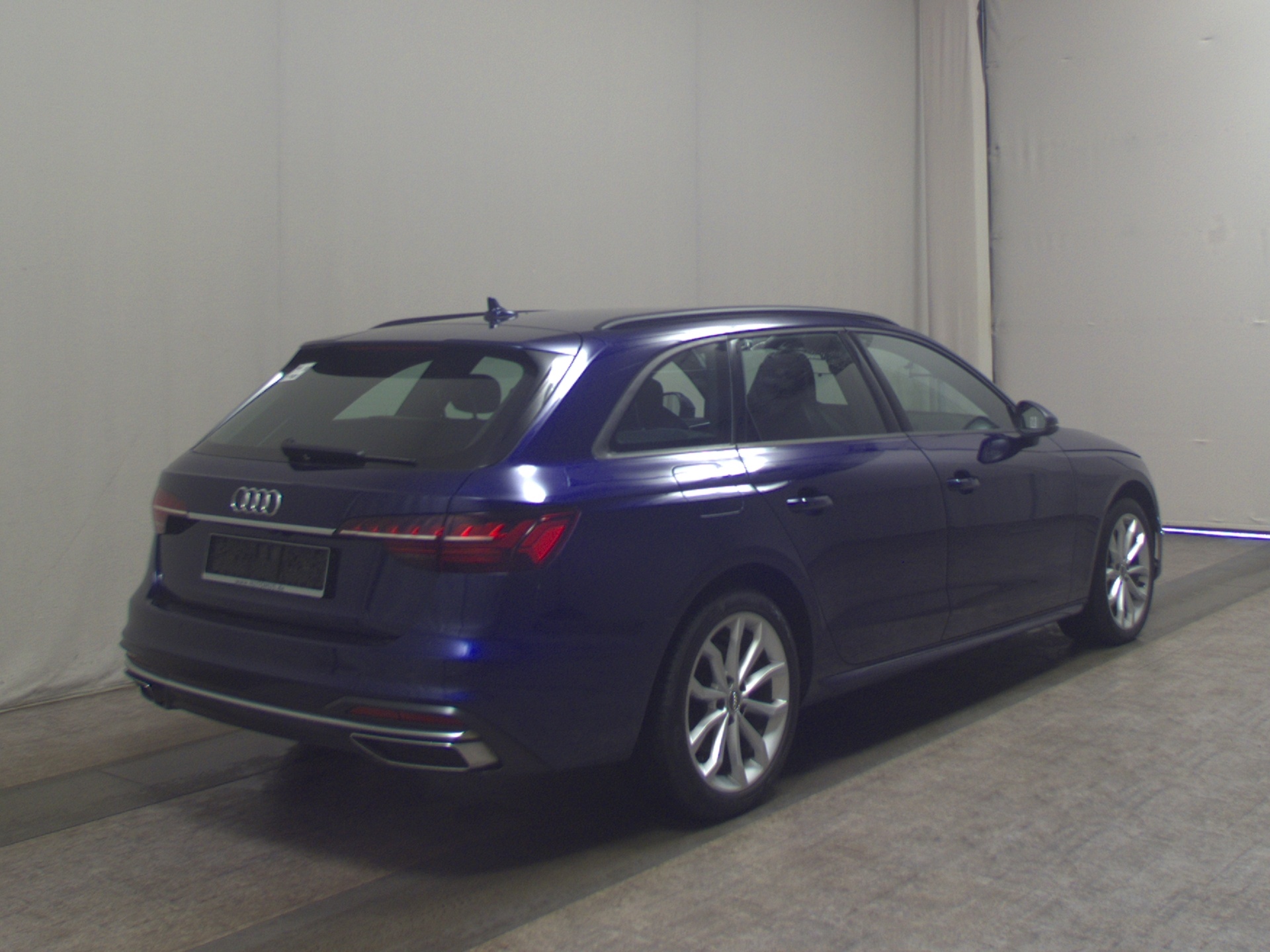 Audi A4 Avant 35 TDI S-Line S-Sportsitze Navi vc B&O 4