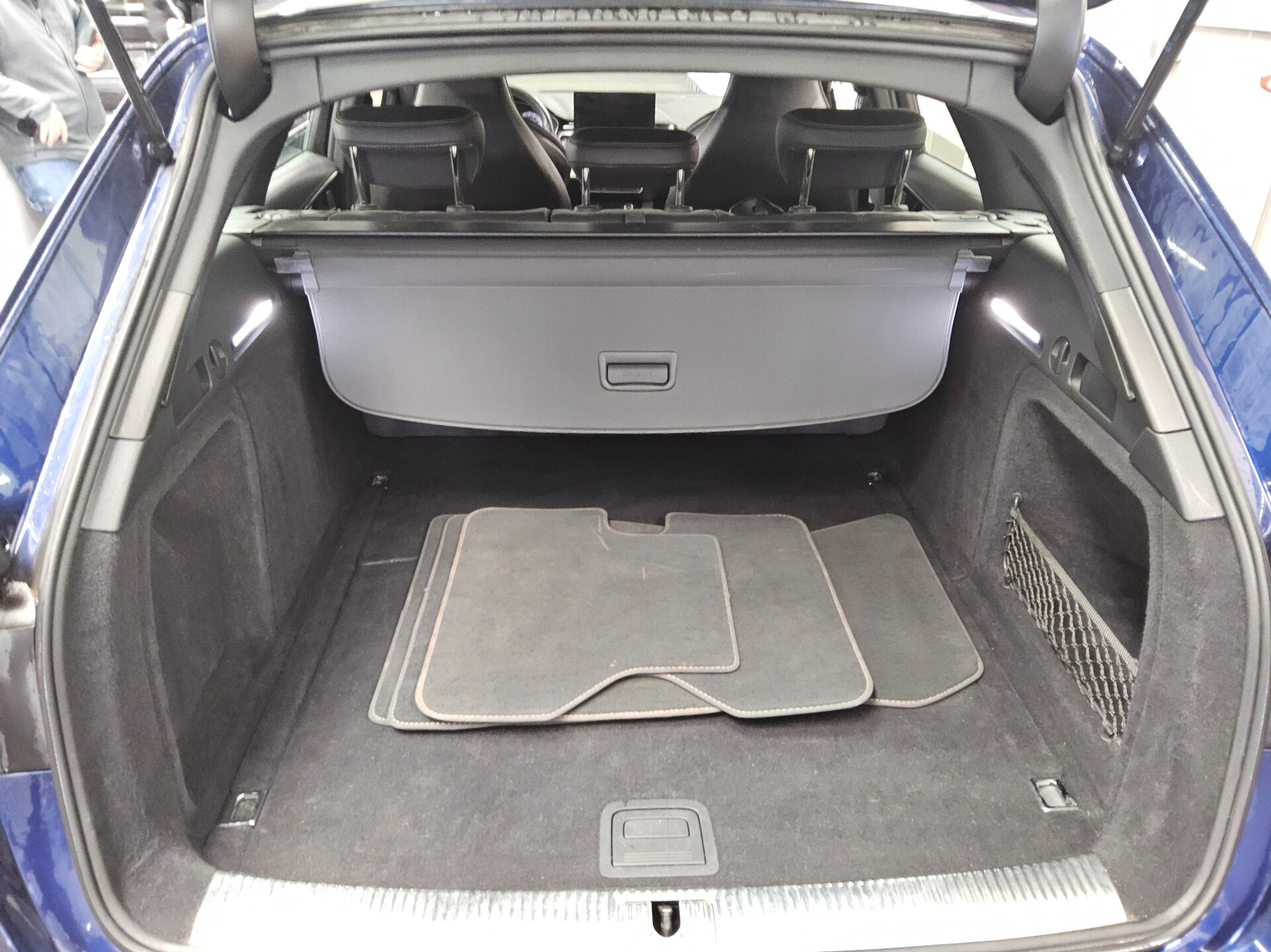 Audi A4 Avant 35 TDI S-Line S-Sportsitze Navi vc B&O 12