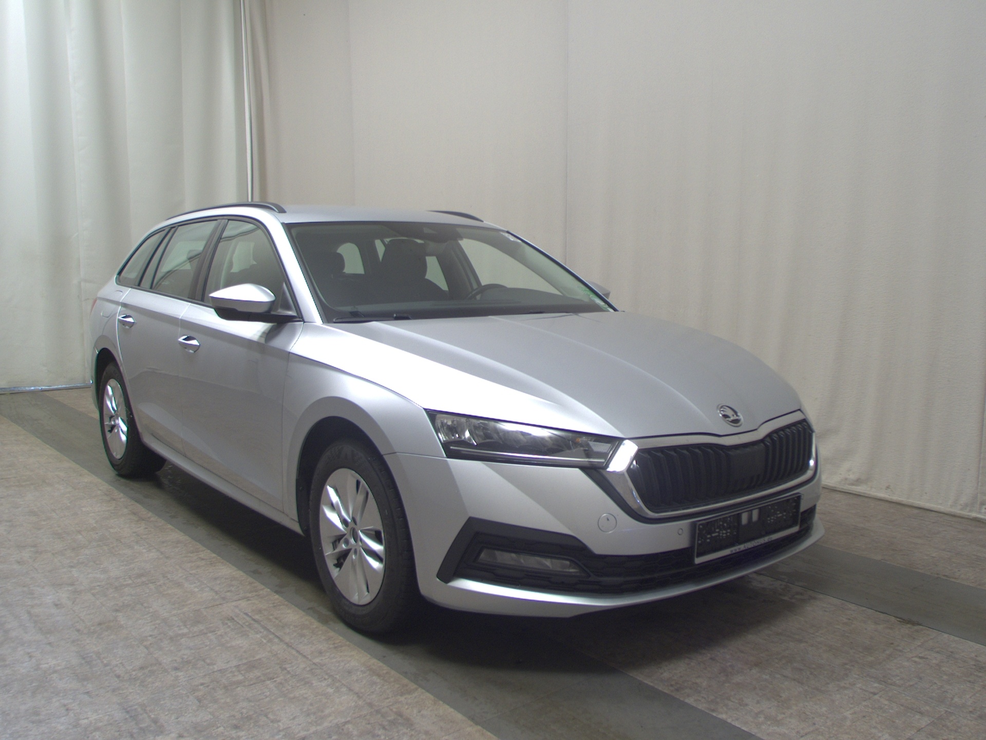 Skoda Octavia Kombi 2.0 TDI Ambition Navi LED vc ACC 3