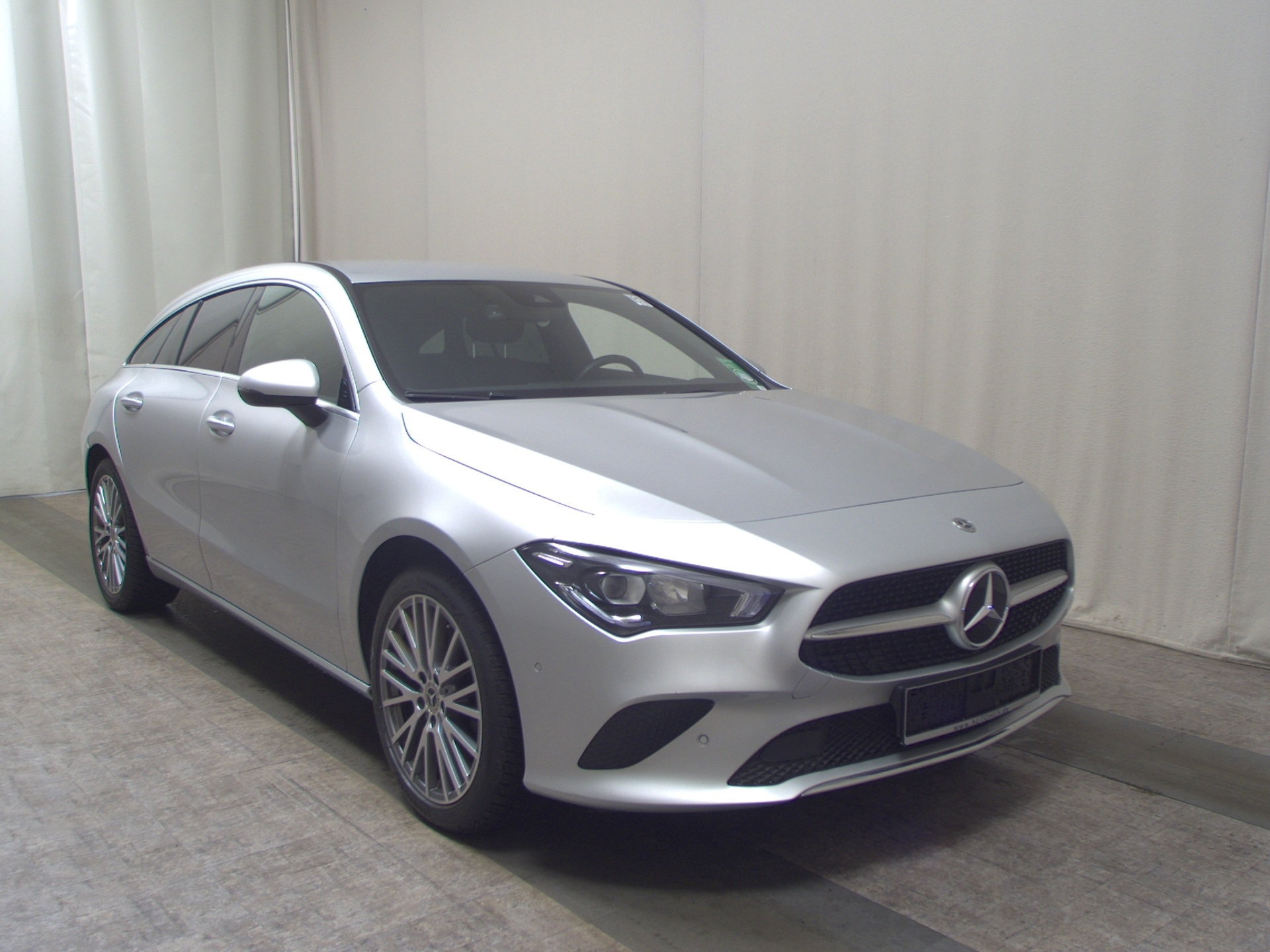 Mercedes-Benz CLA 220 SB d Progressive T-Leder Navi LED AHK 3