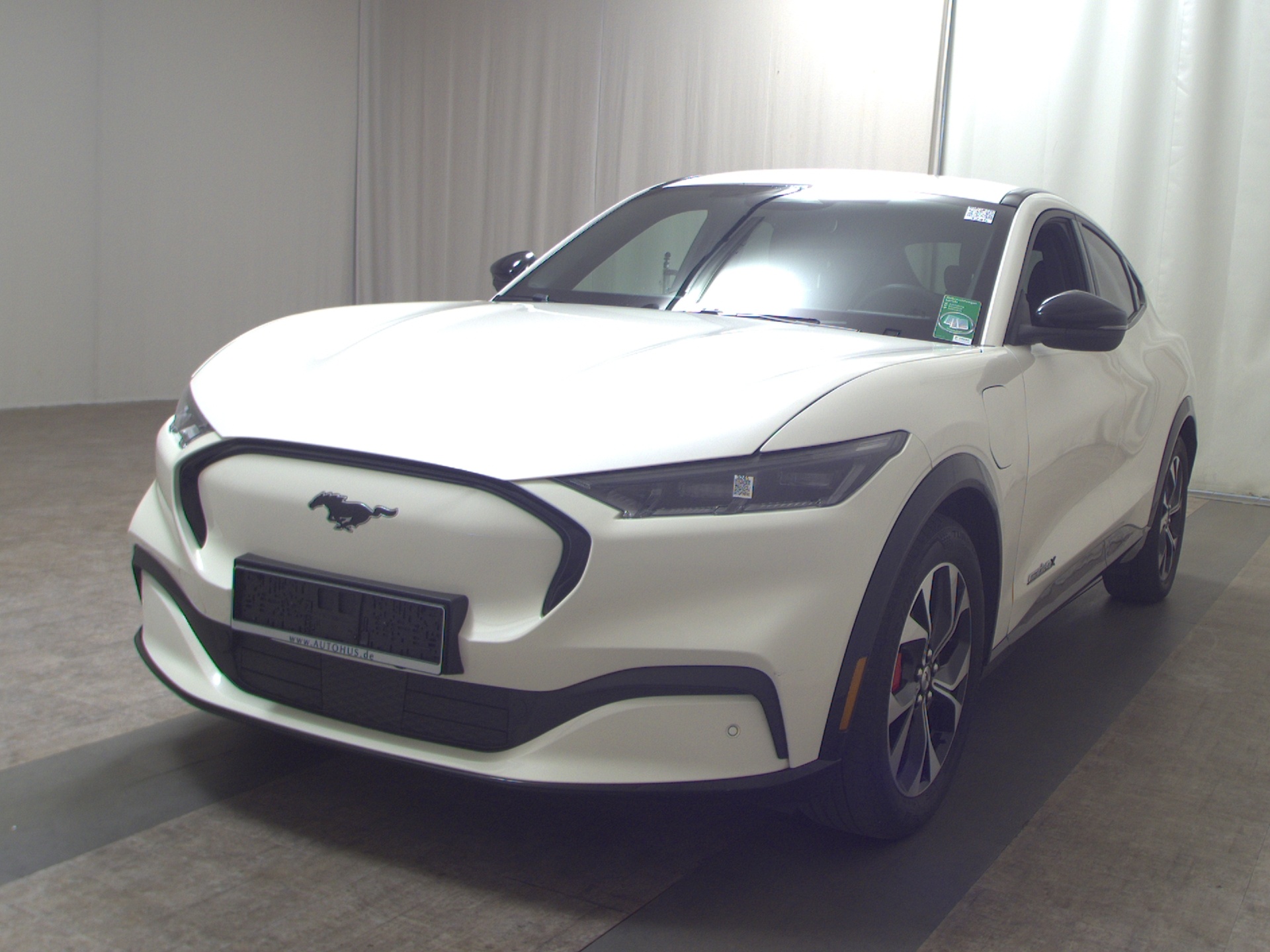 Ford Mustang Mach-E AWD Leder Navi LED+ RfK Memory 2