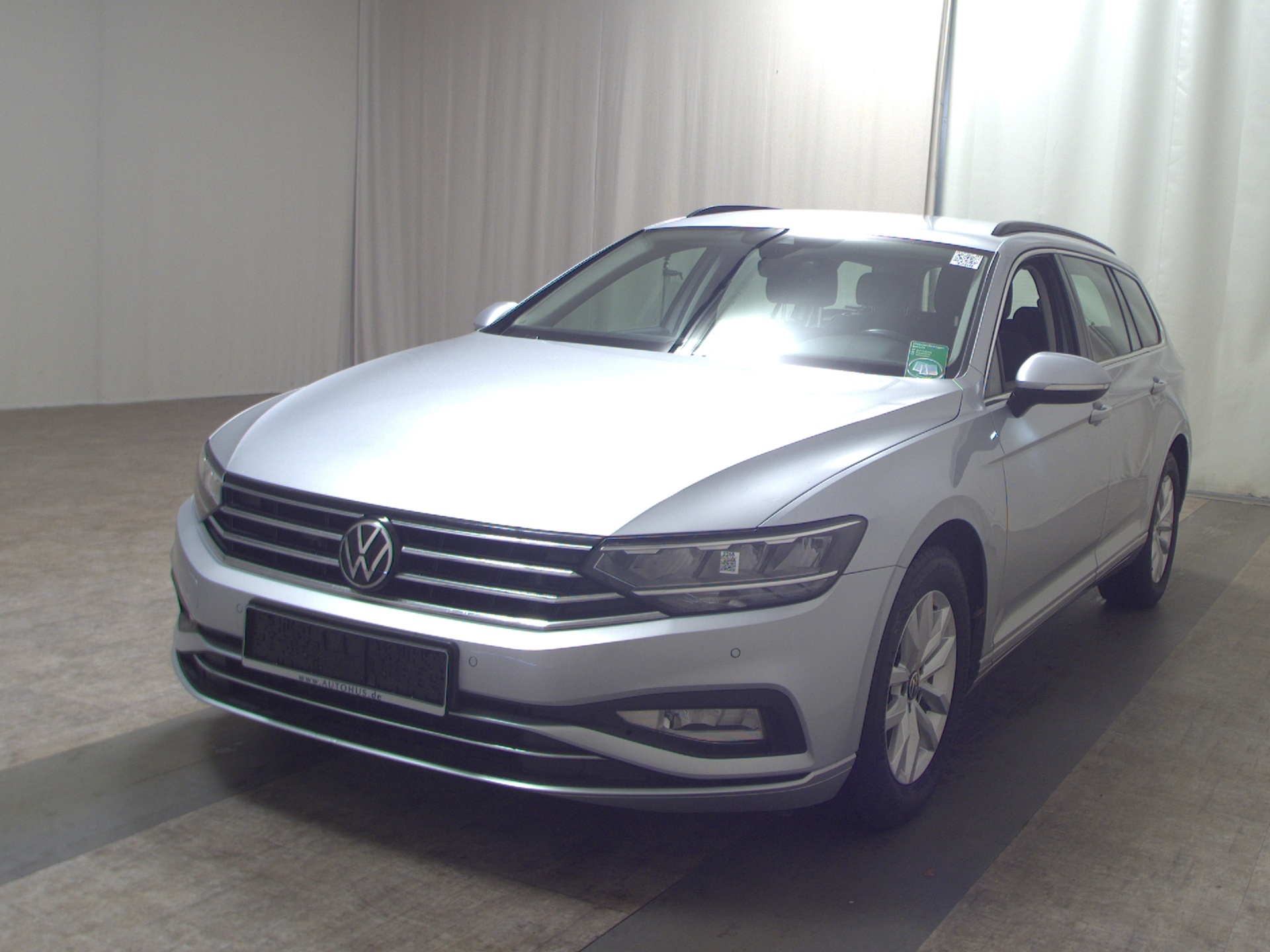 Volkswagen Passat Var. 2.0 TDI Business Navi LED AID RfK 2