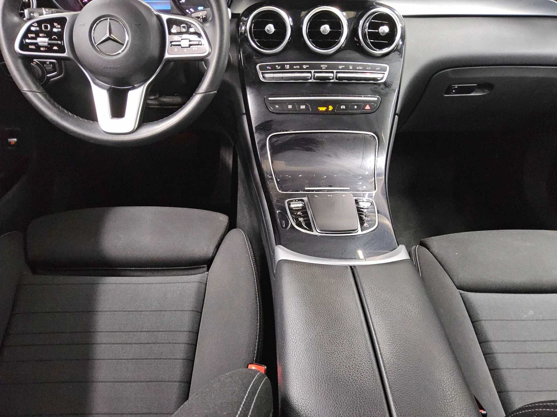 Mercedes-Benz GLC 300 e 4M Navi LED MBUX Kamera Distronic+ 6