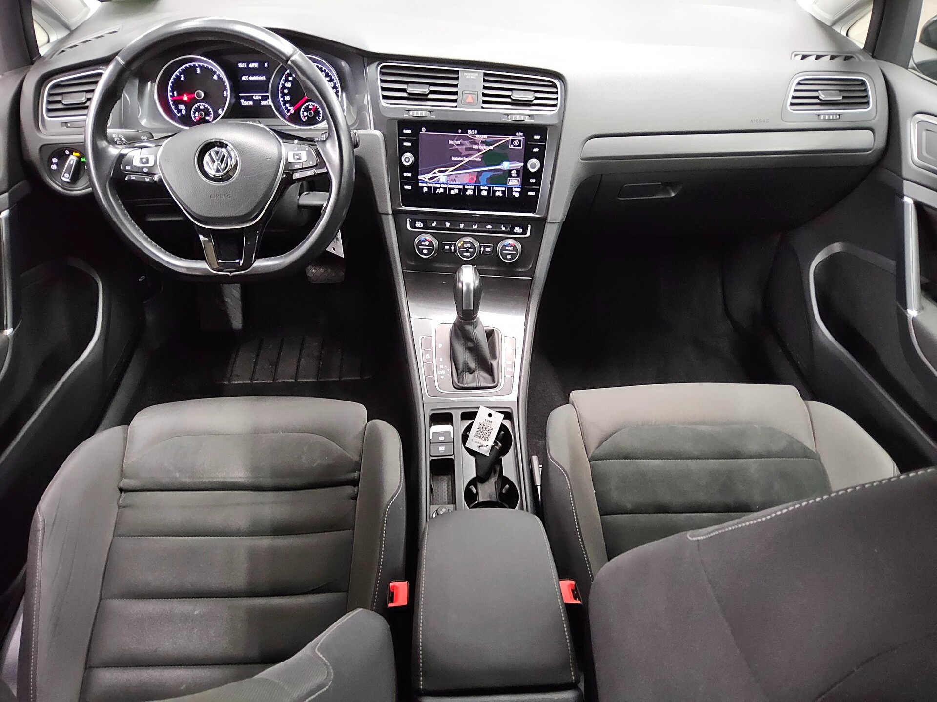 Volkswagen Golf-7 Var. 2.0 TDI Comf. Navi LED ACC PDC 5