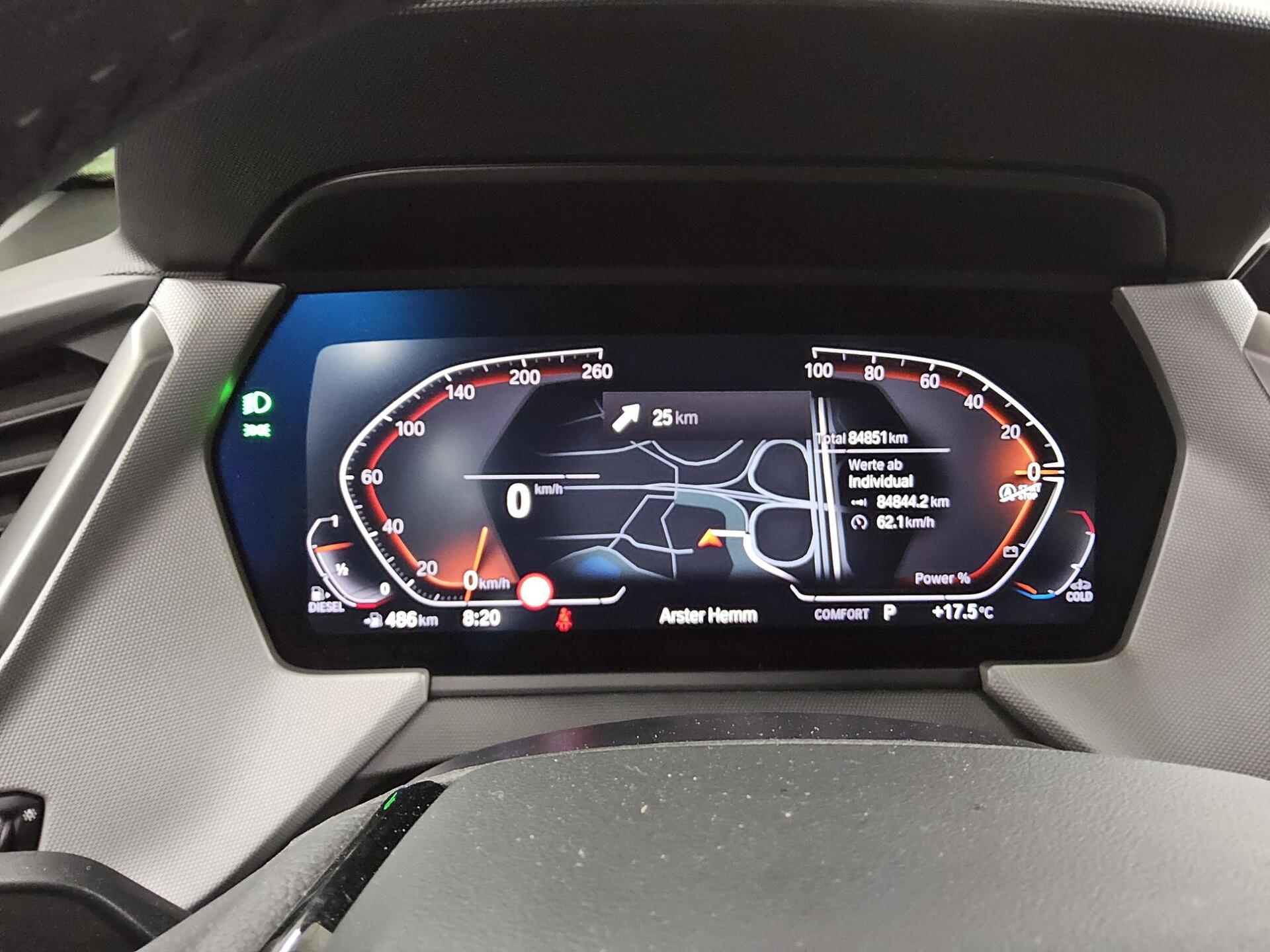 BMW 118dA Advantage Navi LED LC-Pro ACC Shz 8