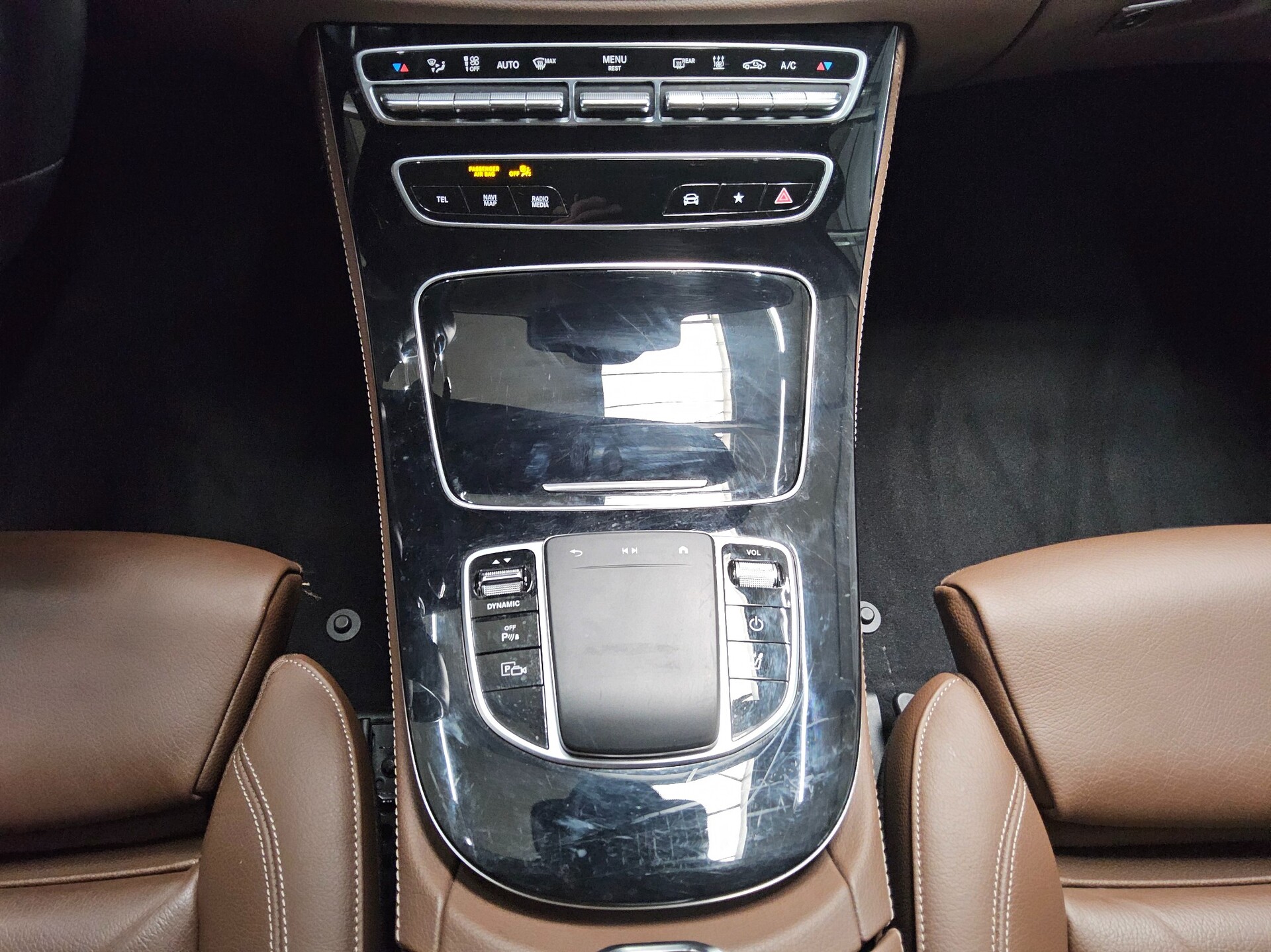 Mercedes-Benz E 300 T de Avantgarde Leder Navi Burmester HuD 6
