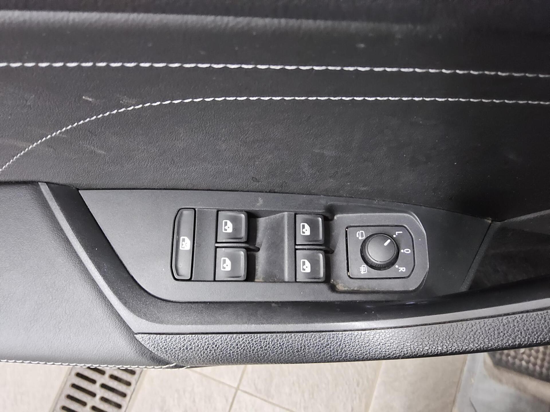 Skoda Kodiaq 2.0 TDI Tour Navi LED vc RfK ACC 4xShz 10