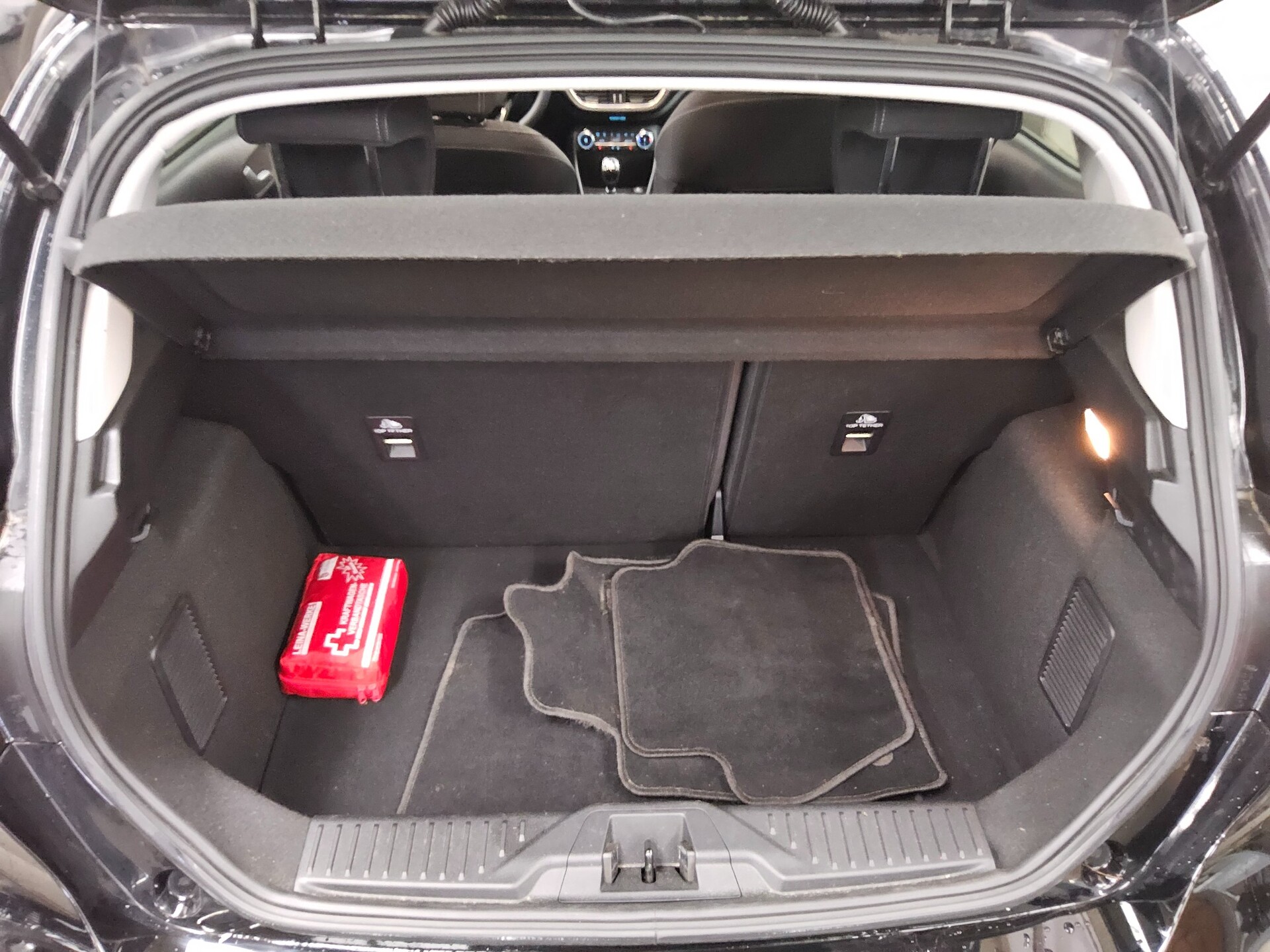 Ford Fiesta 1.0 EB Titanium X Navi LED RfK ACC Shz 11