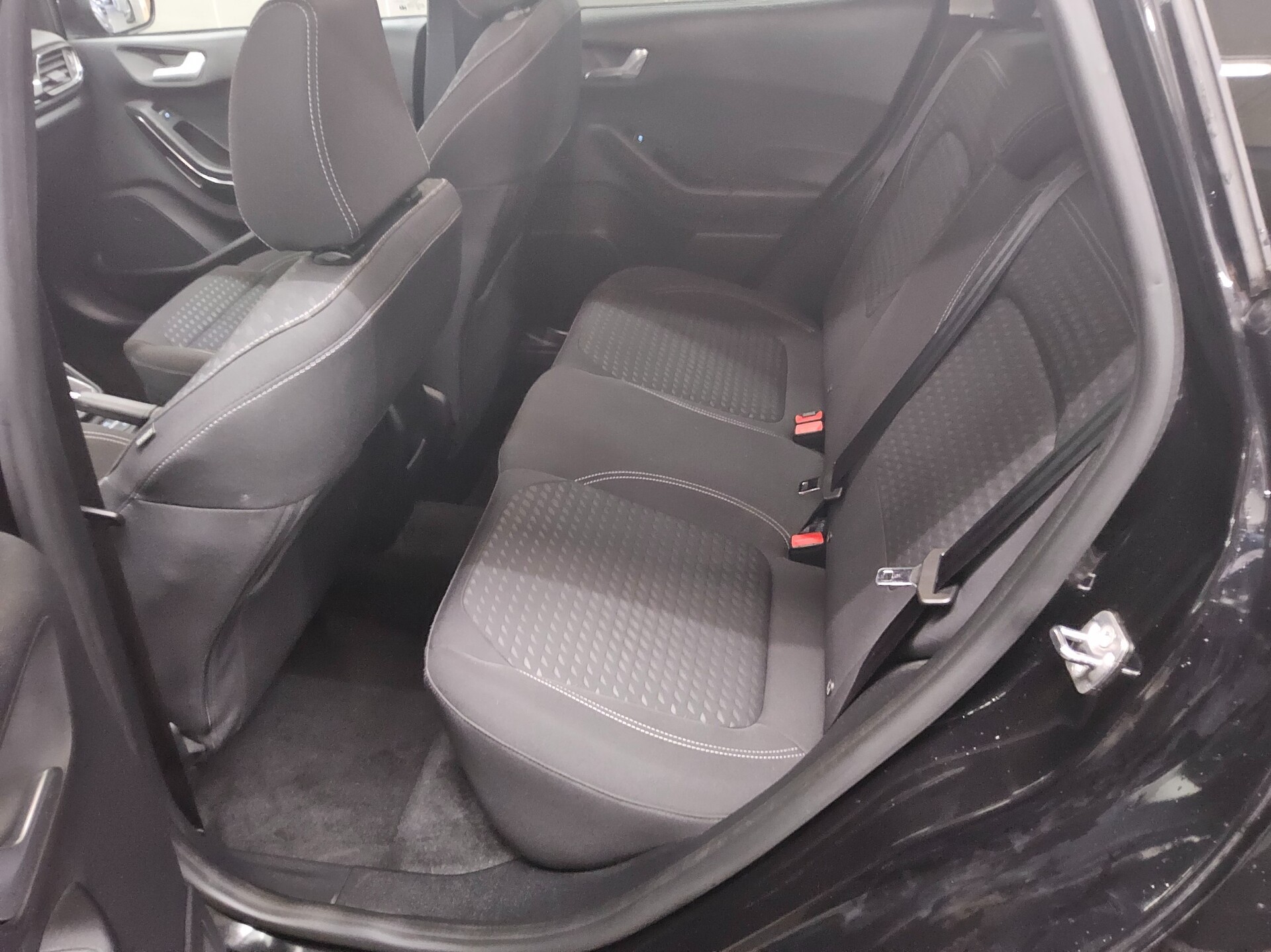 Ford Fiesta 1.0 EB Titanium X Navi LED RfK ACC Shz 12