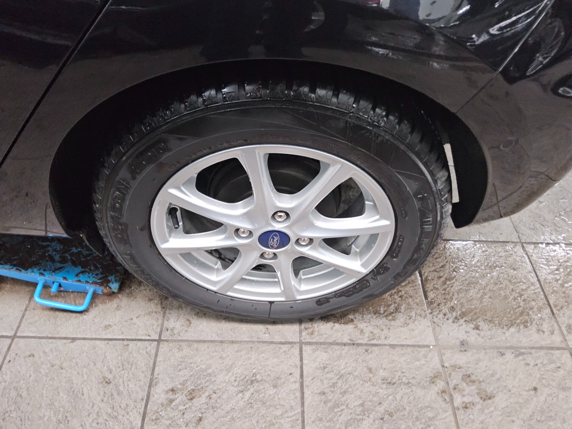 Ford Fiesta 1.0 EB Titanium X Navi LED RfK ACC Shz 10