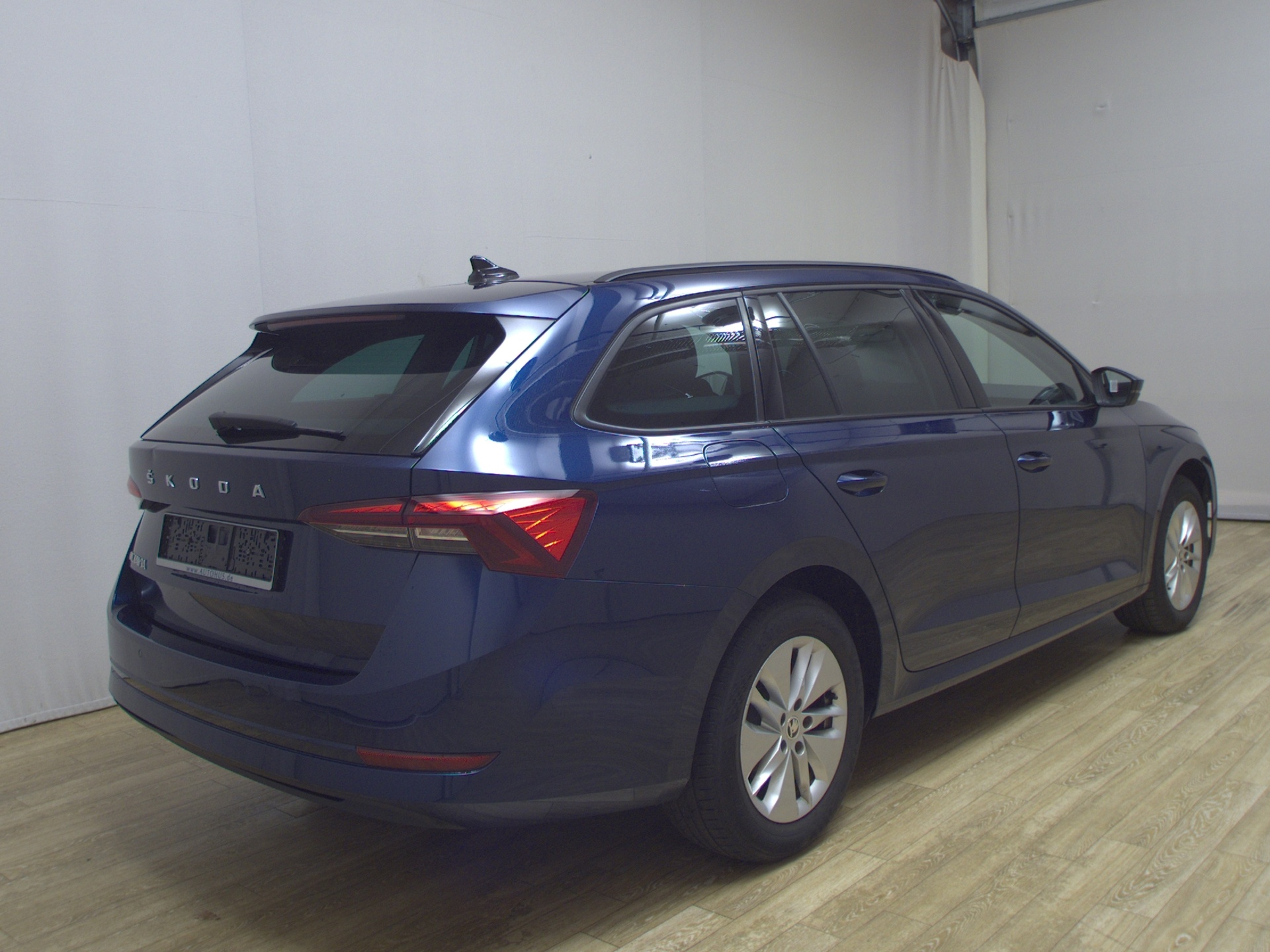 Skoda Octavia Kombi 2.0 TDI Ambition Navi LED vc 4xShz 4