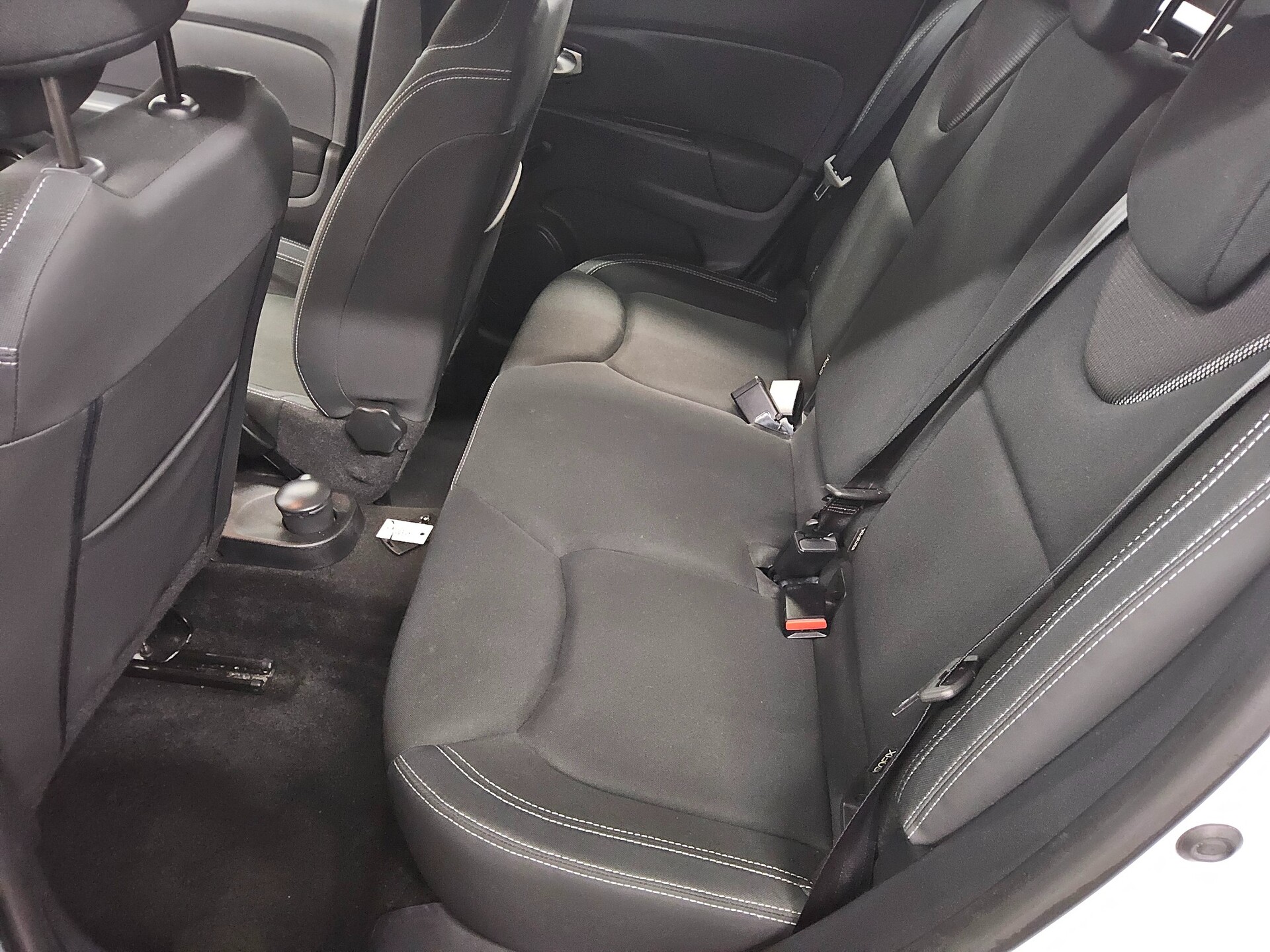 Renault Clio 0.9 TCe Navi Shz PDC BT Klima 13