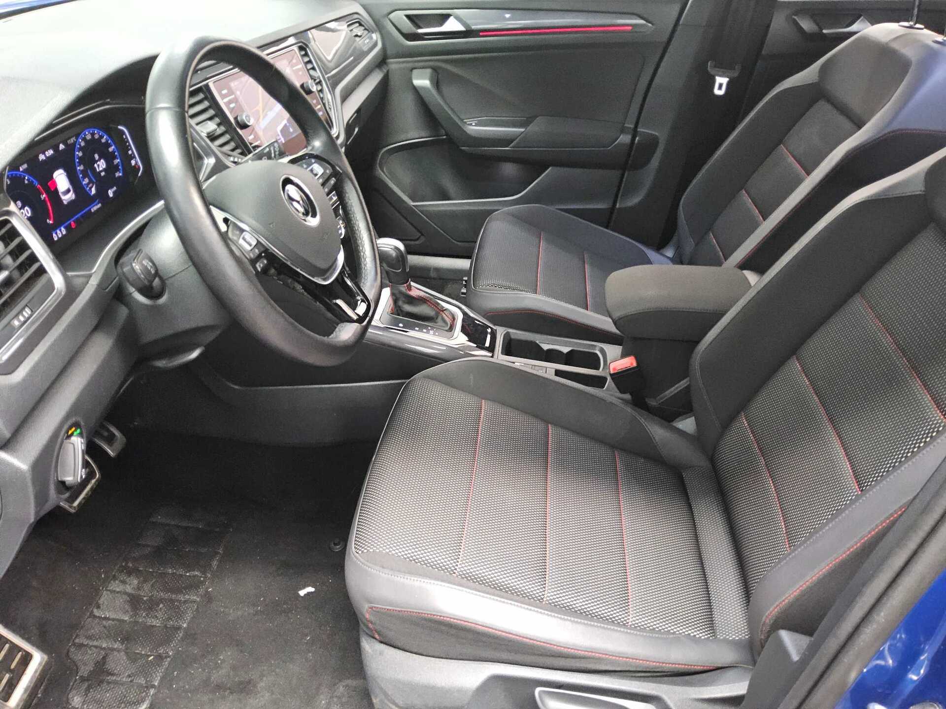 Volkswagen T-Roc 2.0 TDI Sport Navi LED AID RfK ACC StHzg 8