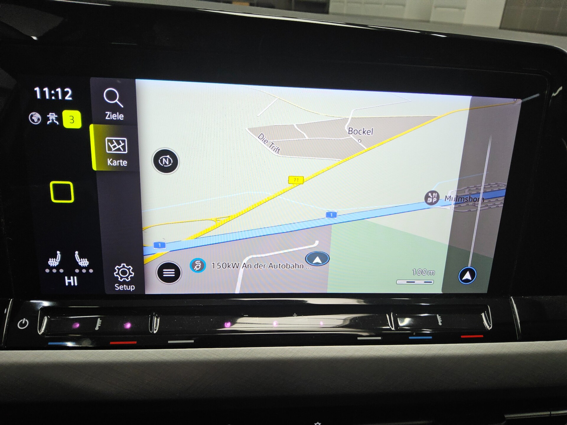 Volkswagen Golf-8 Var. 2.0 TDI Life Navi LED AID ACC Shz 7