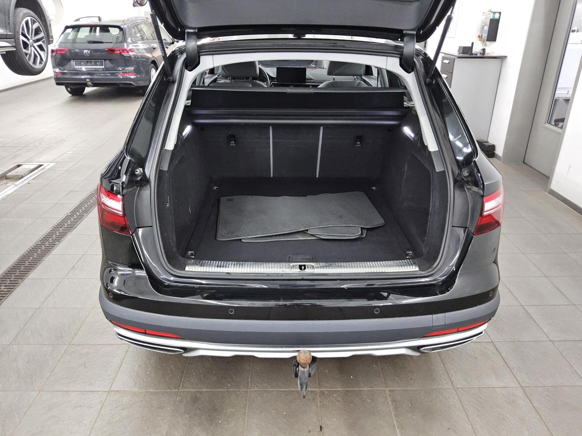 Audi A4 Allroad 40 TDI Qu. T-Leder Navi+ LED Pano RFK 11