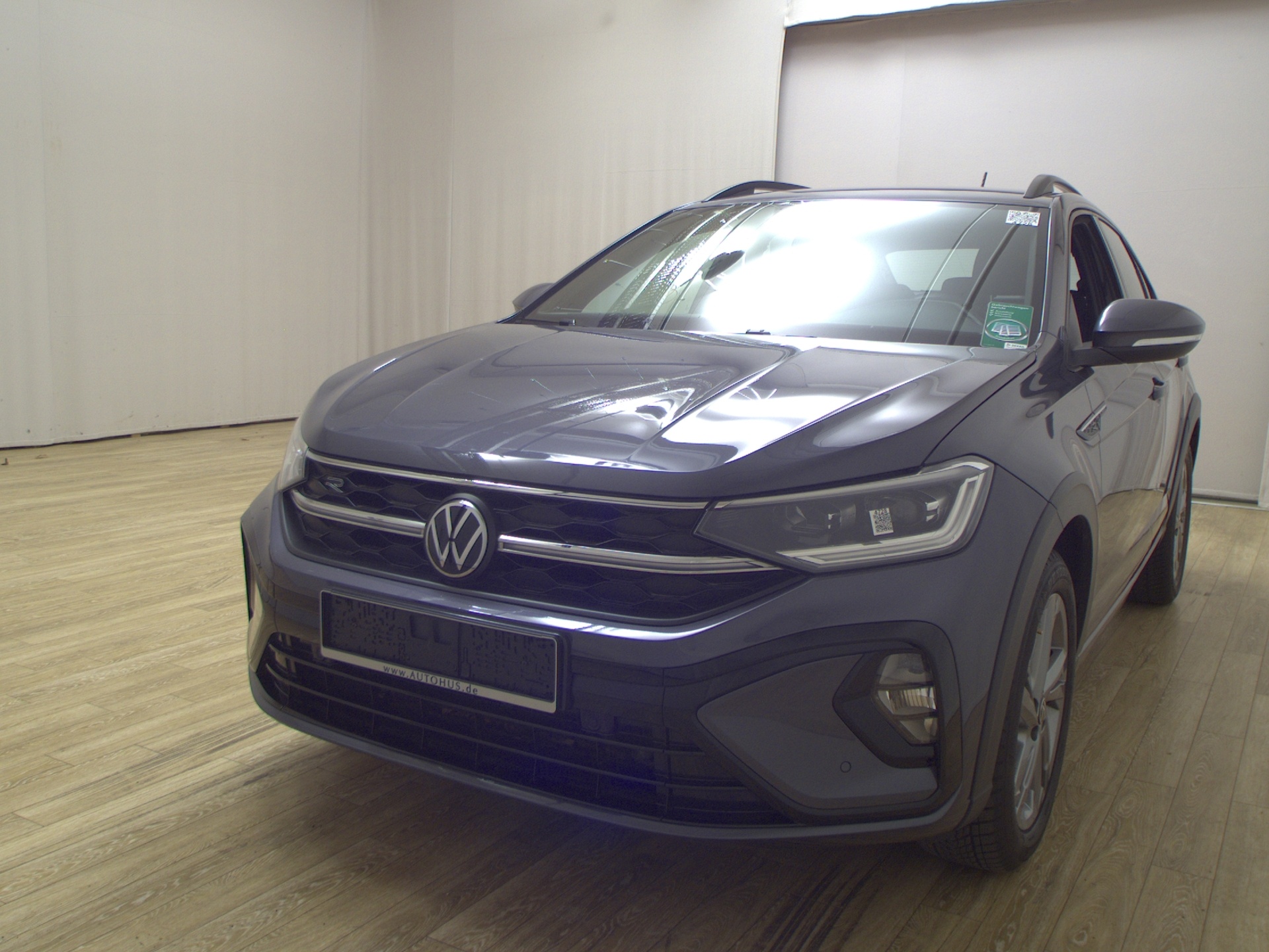 Volkswagen Taigo 1.0 TSI R-Line Navi IQ.Light AID RfK Shz 2