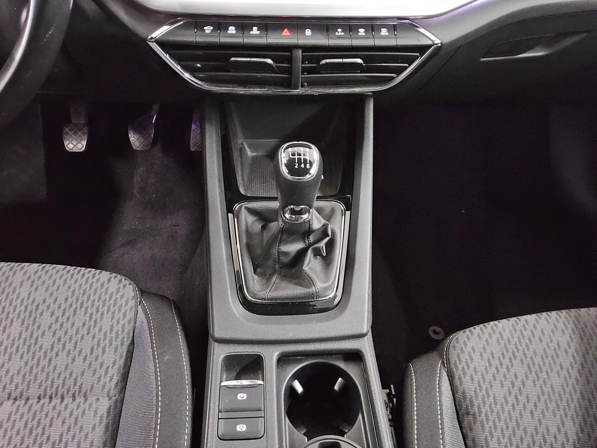 Skoda Octavia Kombi 2.0 TDI Style LED virtual AHK 6
