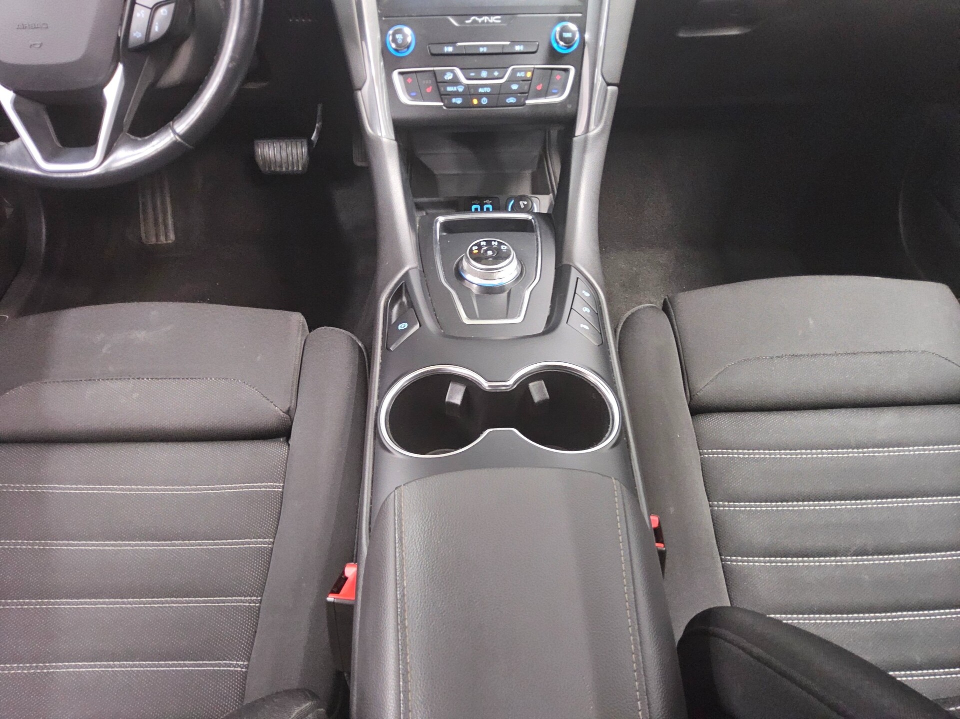 Ford Mondeo Turnier 2.0 EB Trend Navi Pano RfK AHK 6