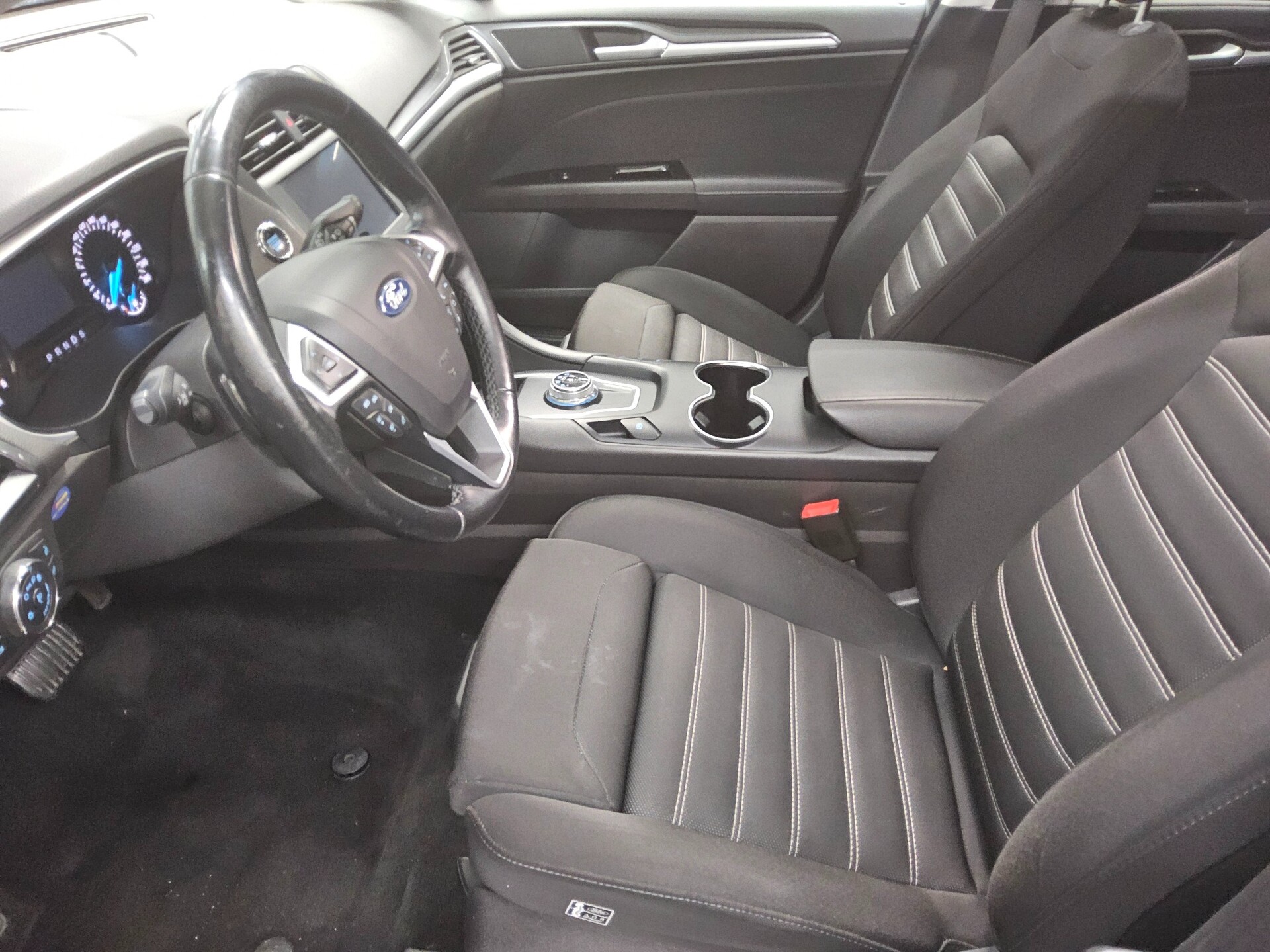 Ford Mondeo Turnier 2.0 EB Trend Navi Pano RfK AHK 8