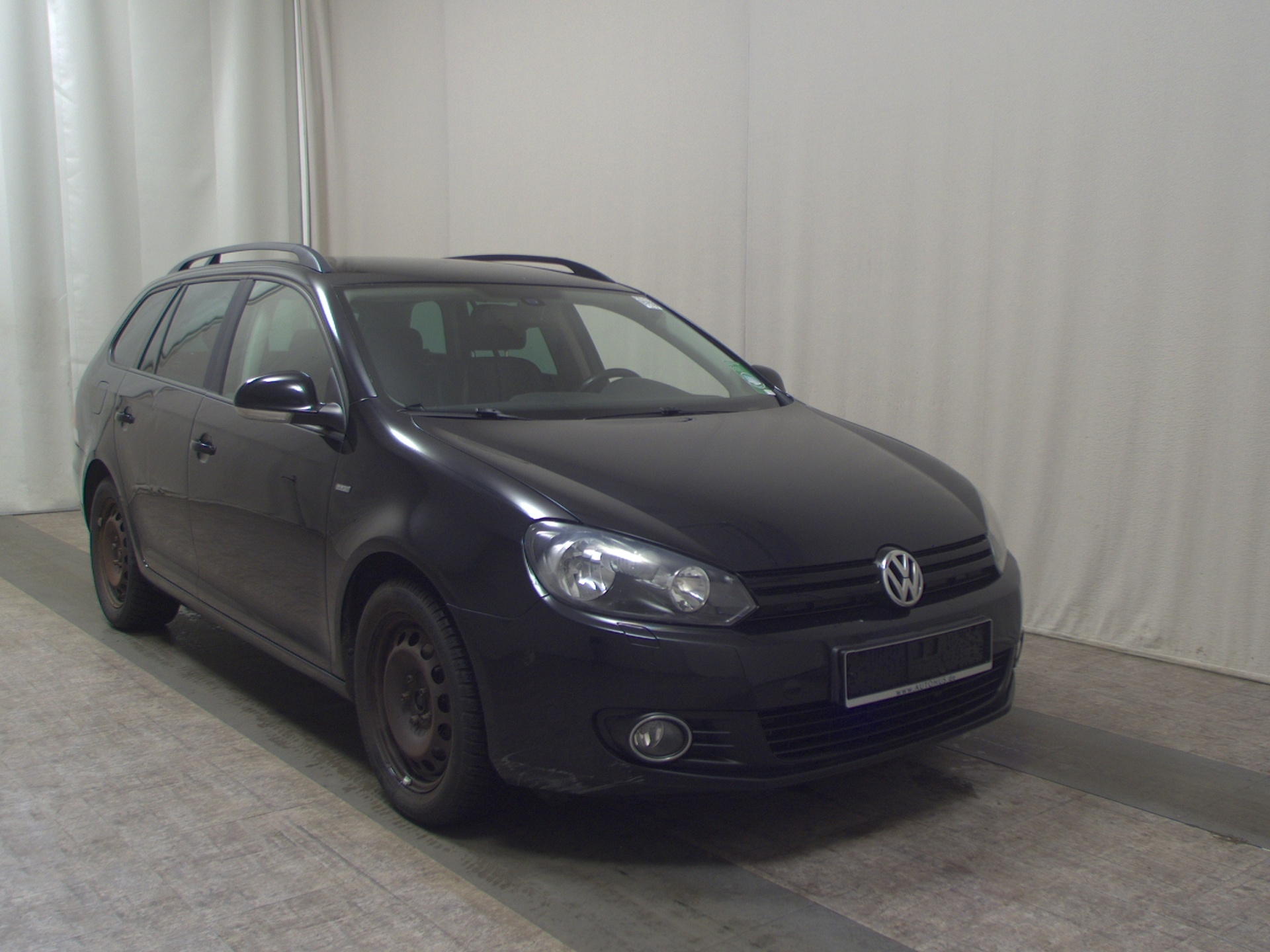 Volkswagen Golf-6 Var. 1.6 TDI Match T-Leder PDC Tempomat 3