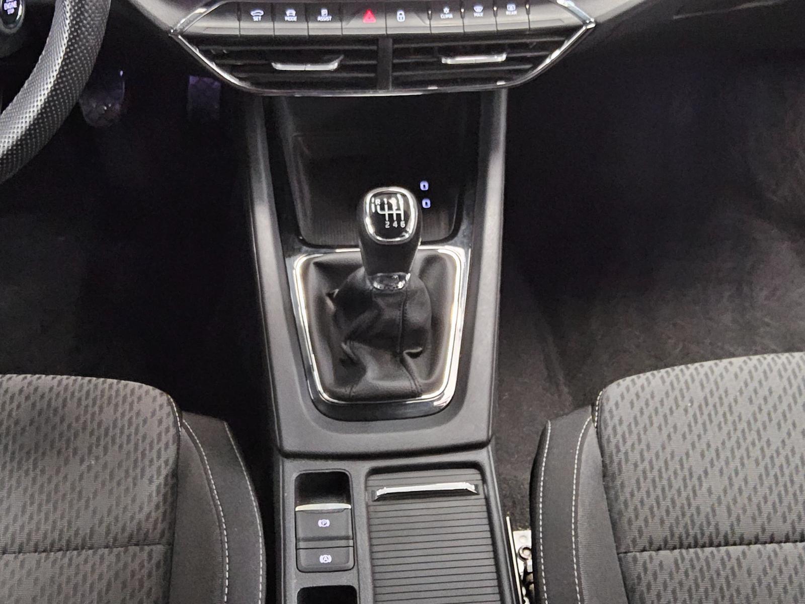 Skoda Octavia Kombi 2.0 TDI Style Navi LED Virtual RFK 6