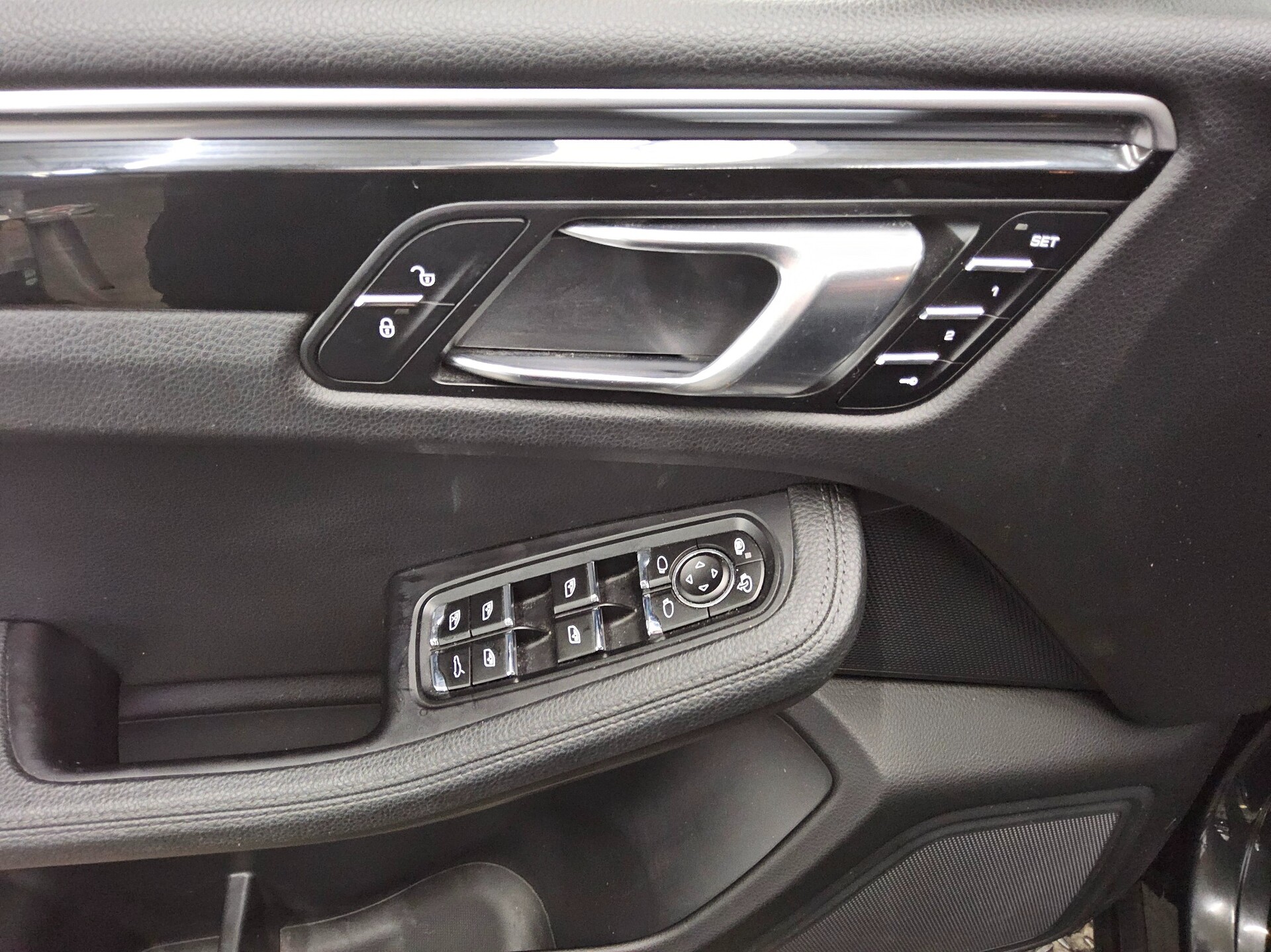 Porsche Macan S Leder Navi Xenon 360° Memory 9