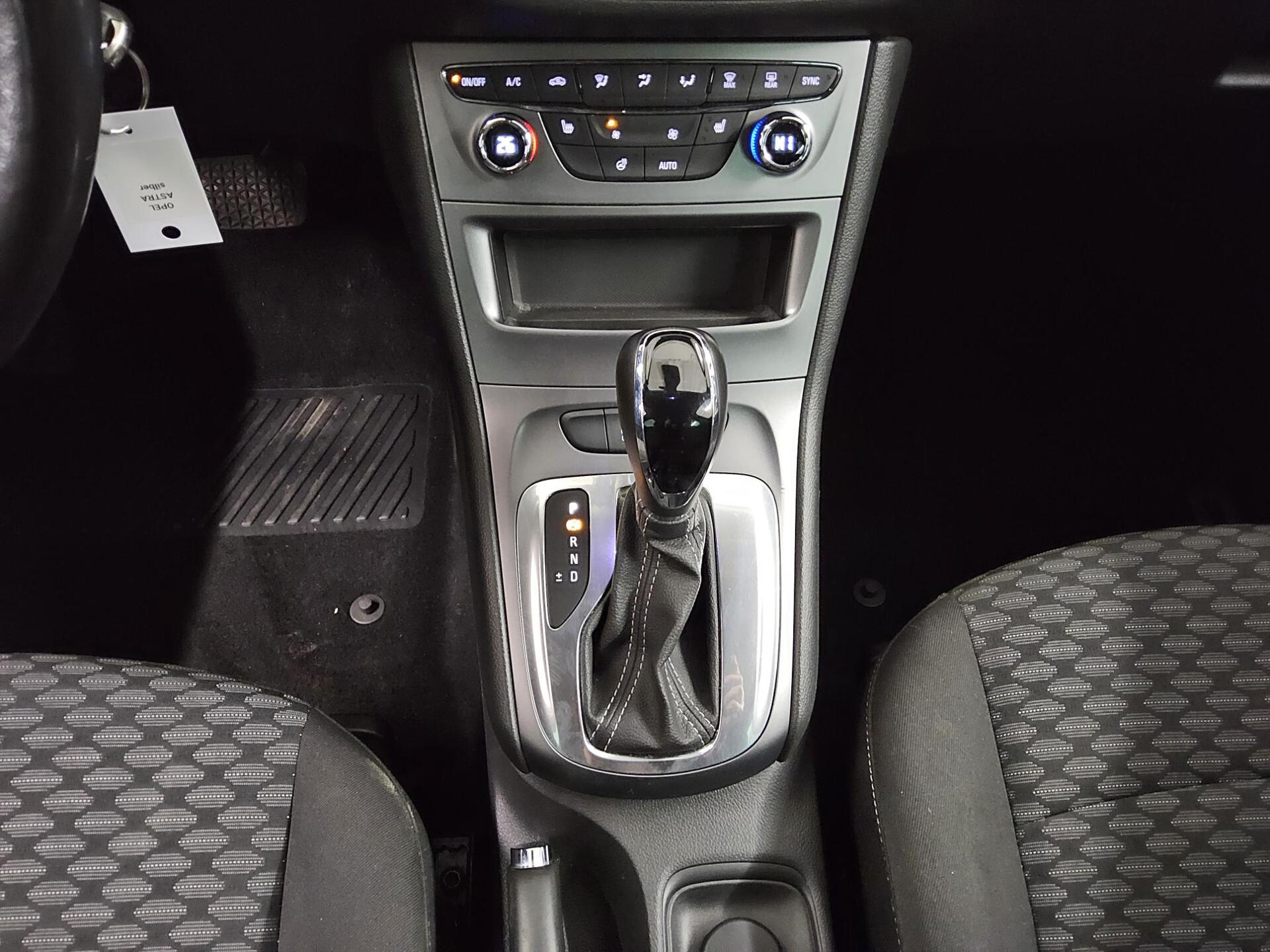 Opel Astra ST 1.5 D Edition Navi LED AHK PDC Tempomat 6