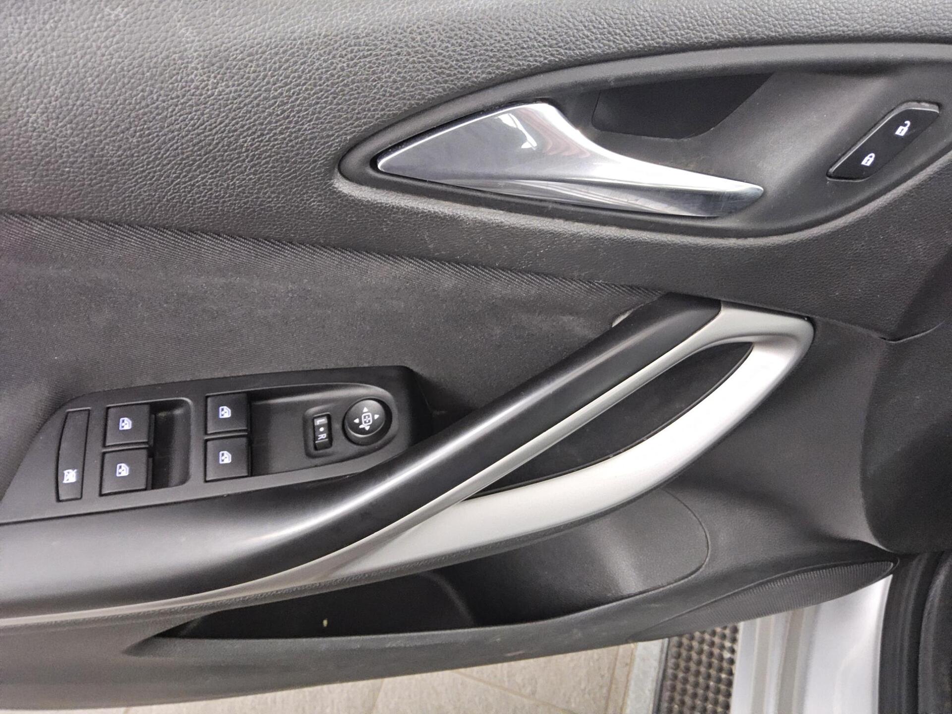 Opel Astra ST 1.5 D Navi LED PDC Tempomat Klima 9