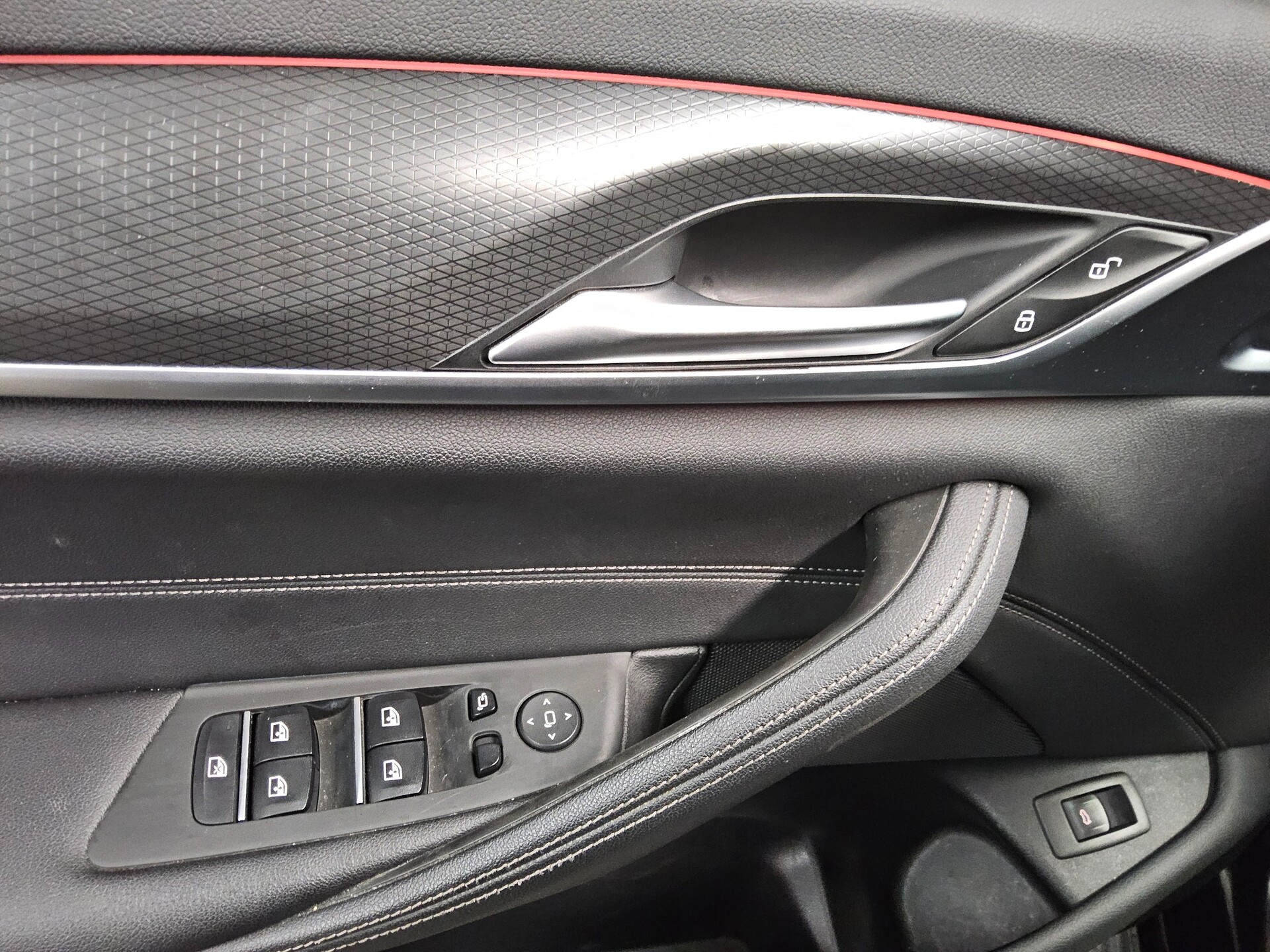 BMW 520dA Touring M-Sport Leder Navi LED LC prof. 10