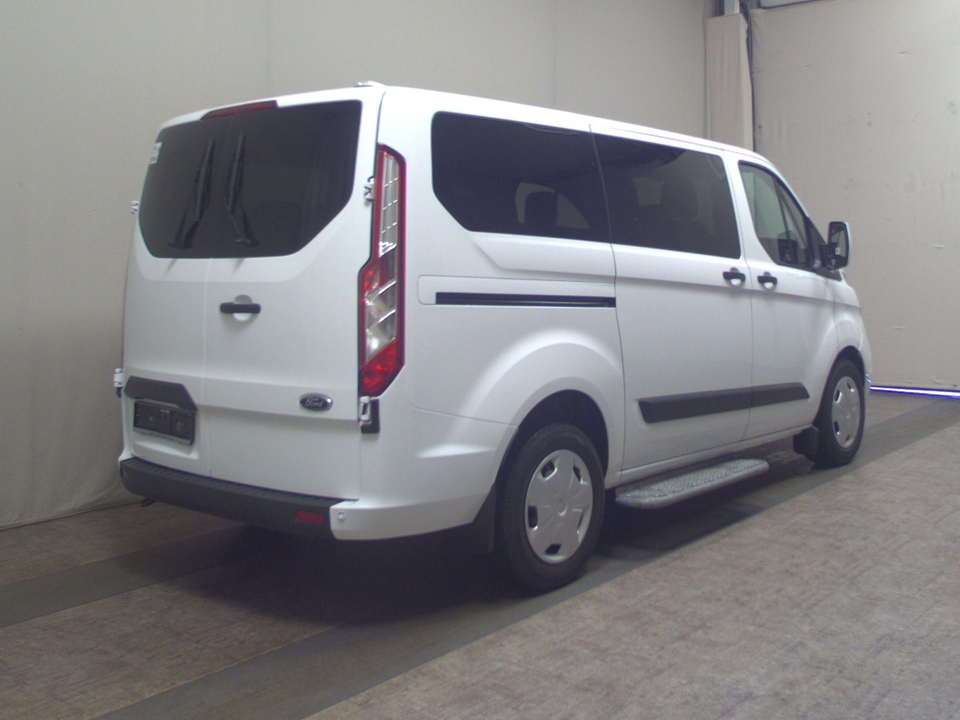 Ford Transit Custom 2.0 TDCi Trend Leder L1 9-Sitze 4