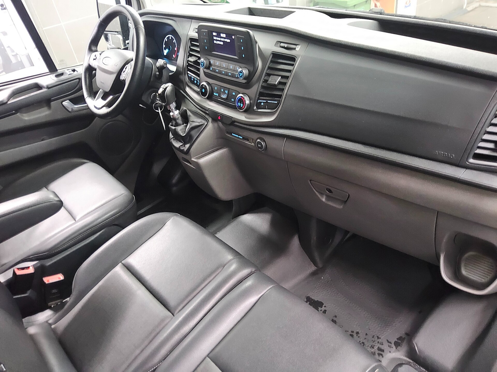 Ford Transit Custom 2.0 TDCi Trend Leder L1 9-Sitze 9