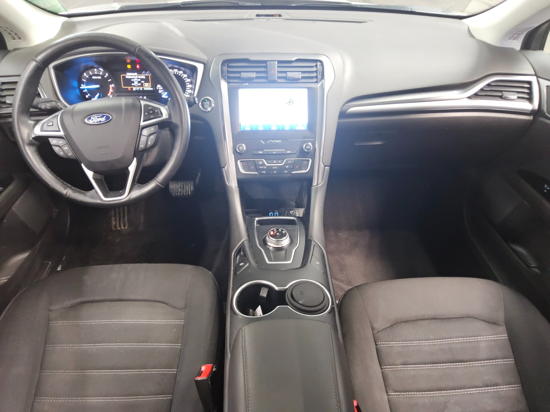 Ford Mondeo Turnier 2.0 EB Trend Navi Pano SHZ 5