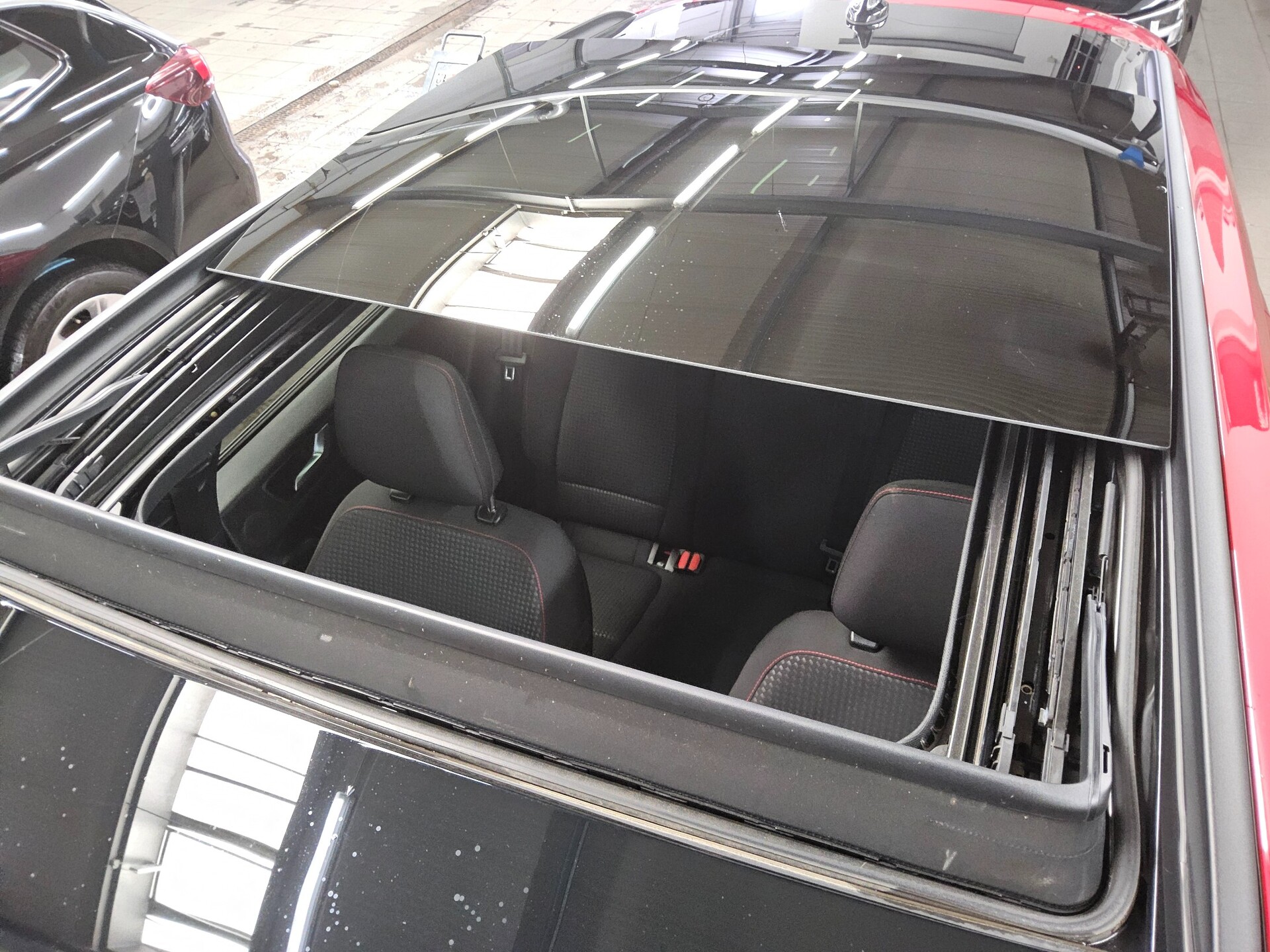 Ford Focus Turnier 1.5 EB ST-Line Navi LED B&O Pano 11