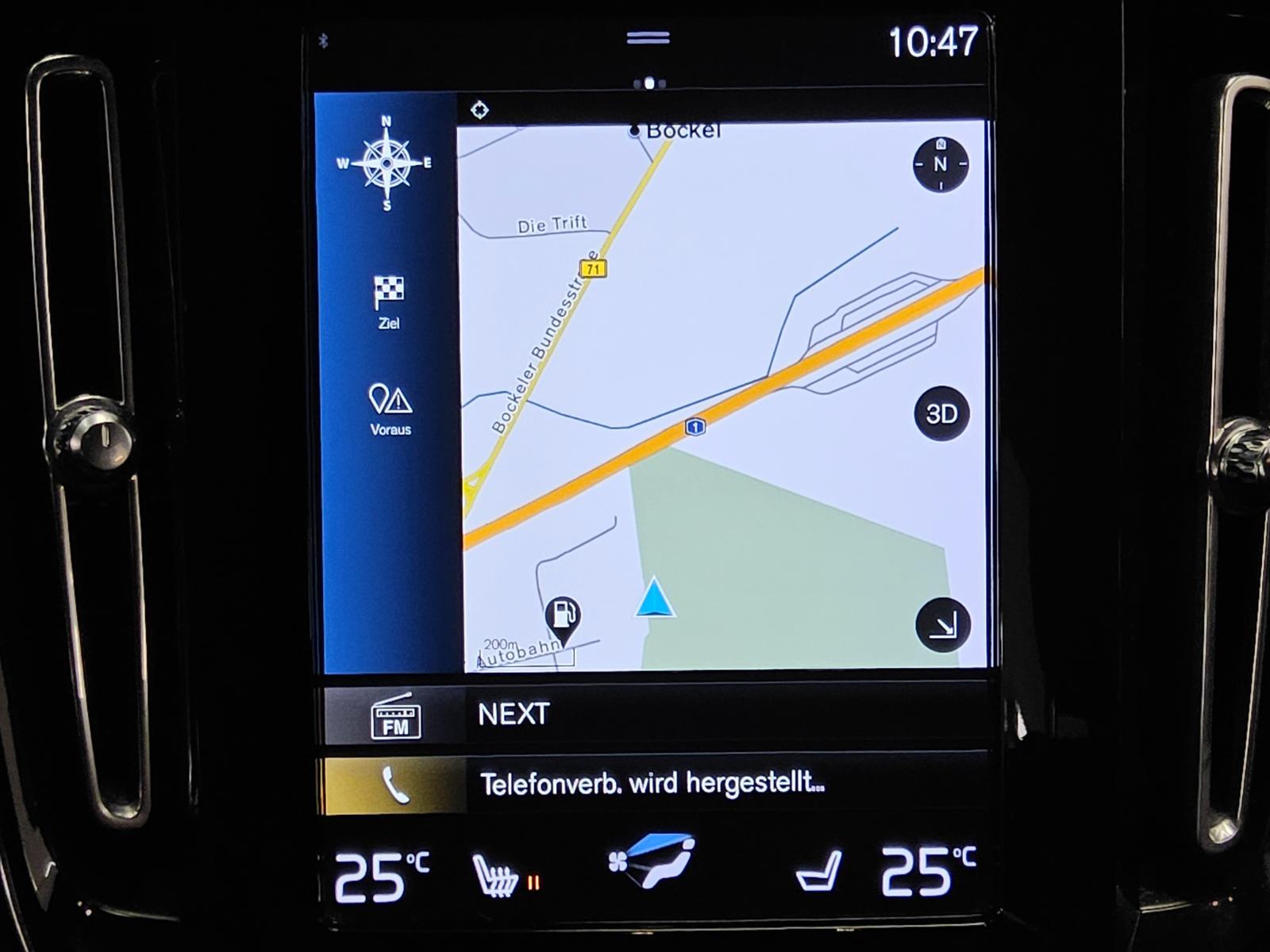 Volvo XC40 D3 Inscription Navi LED Leder 4xShz PDC RfK 7