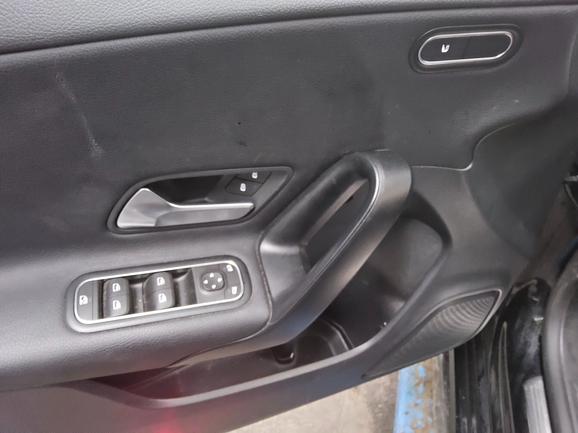 Mercedes-Benz CLA 200 SB d Navi Panorama LED Kamera 9