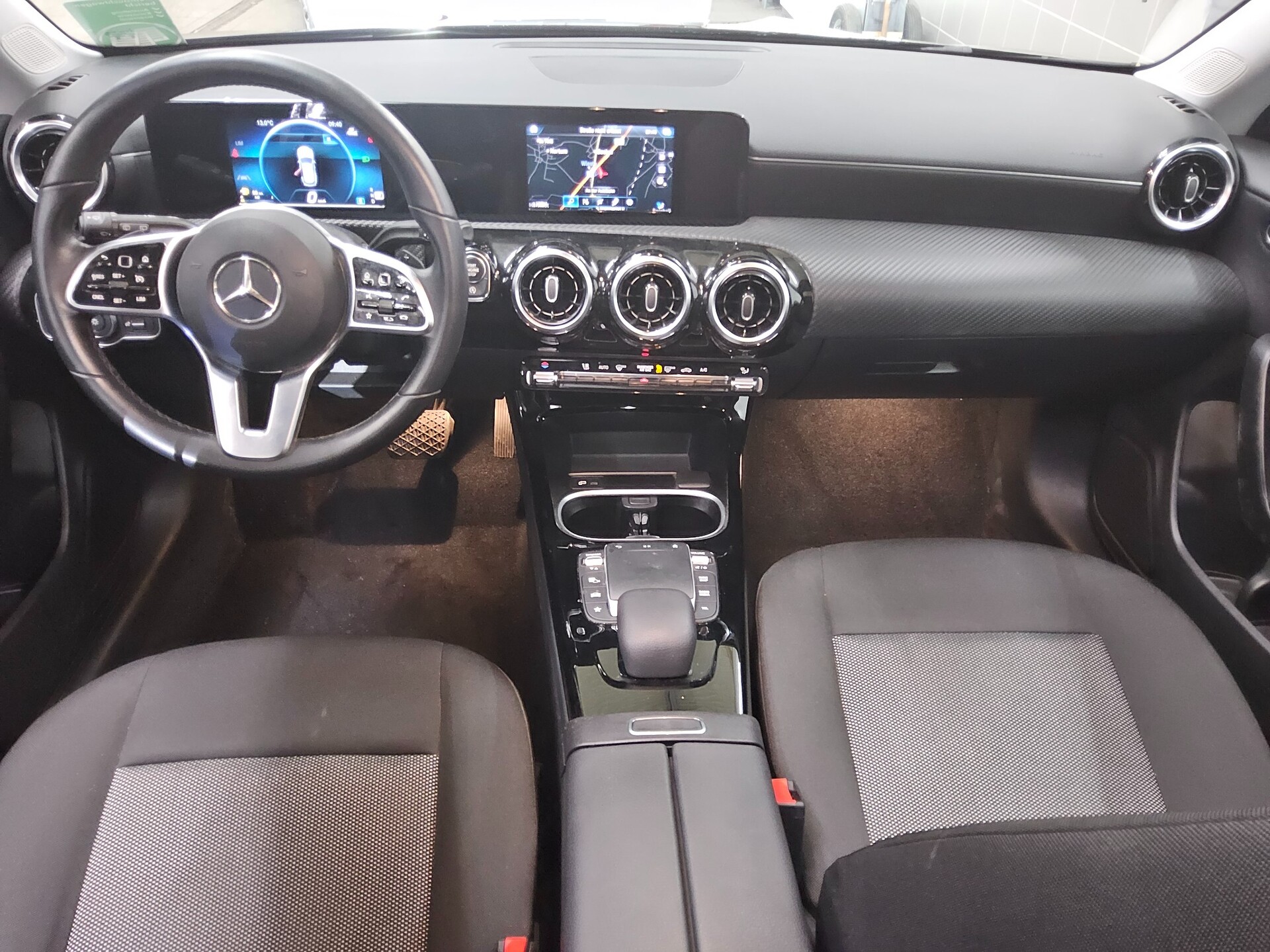 Mercedes-Benz CLA 200 SB d Navi Panorama LED Kamera 5