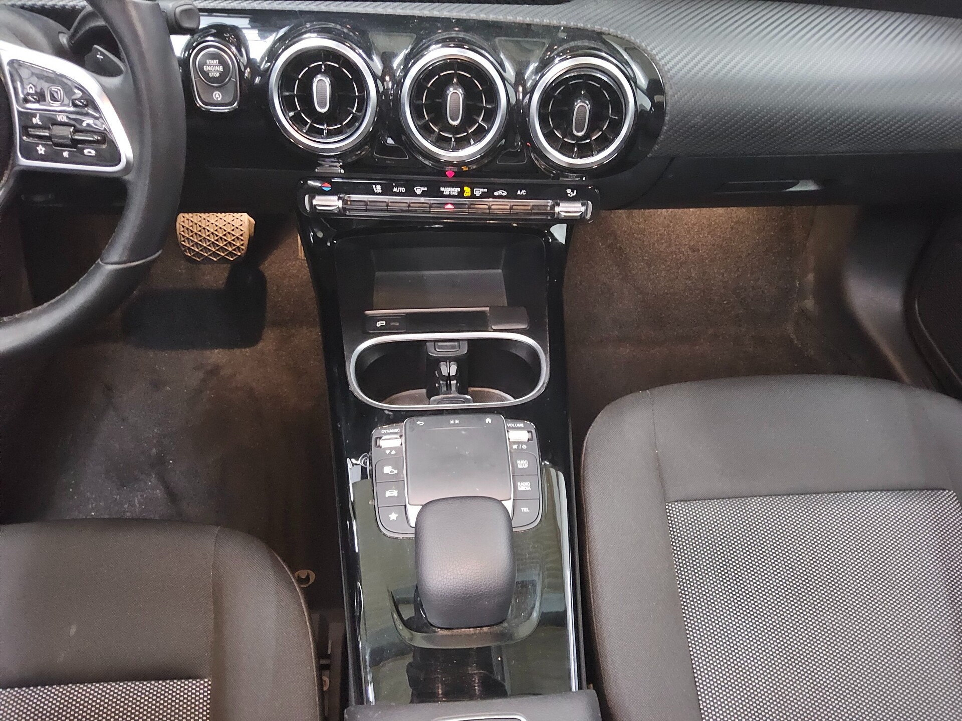 Mercedes-Benz CLA 200 SB d Navi Panorama LED Kamera 6