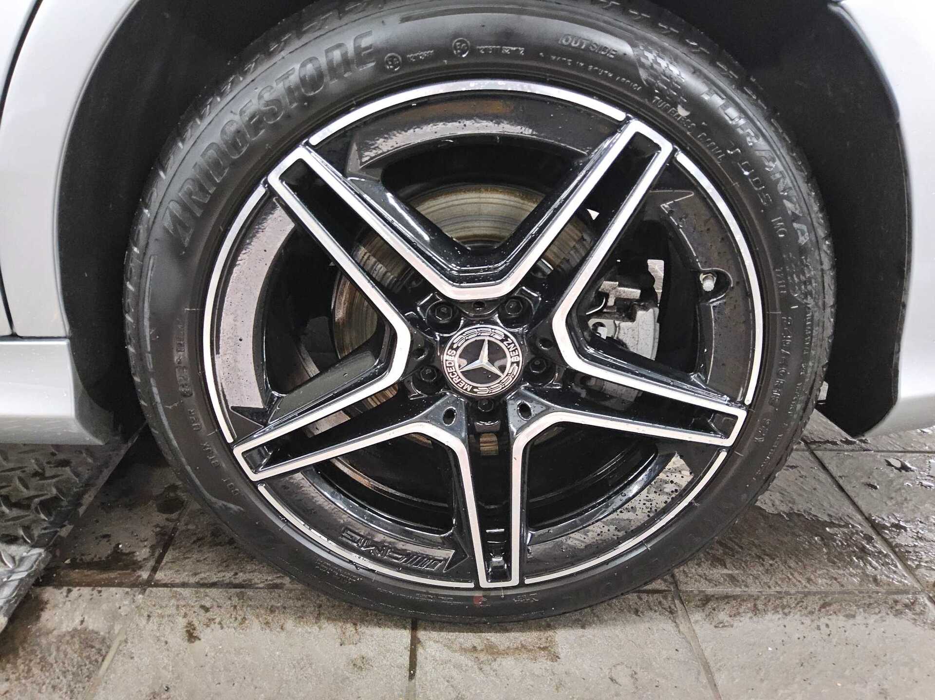 Mercedes-Benz C 300 T de AMG-Line Night Widescreen Navi MB-LED 11