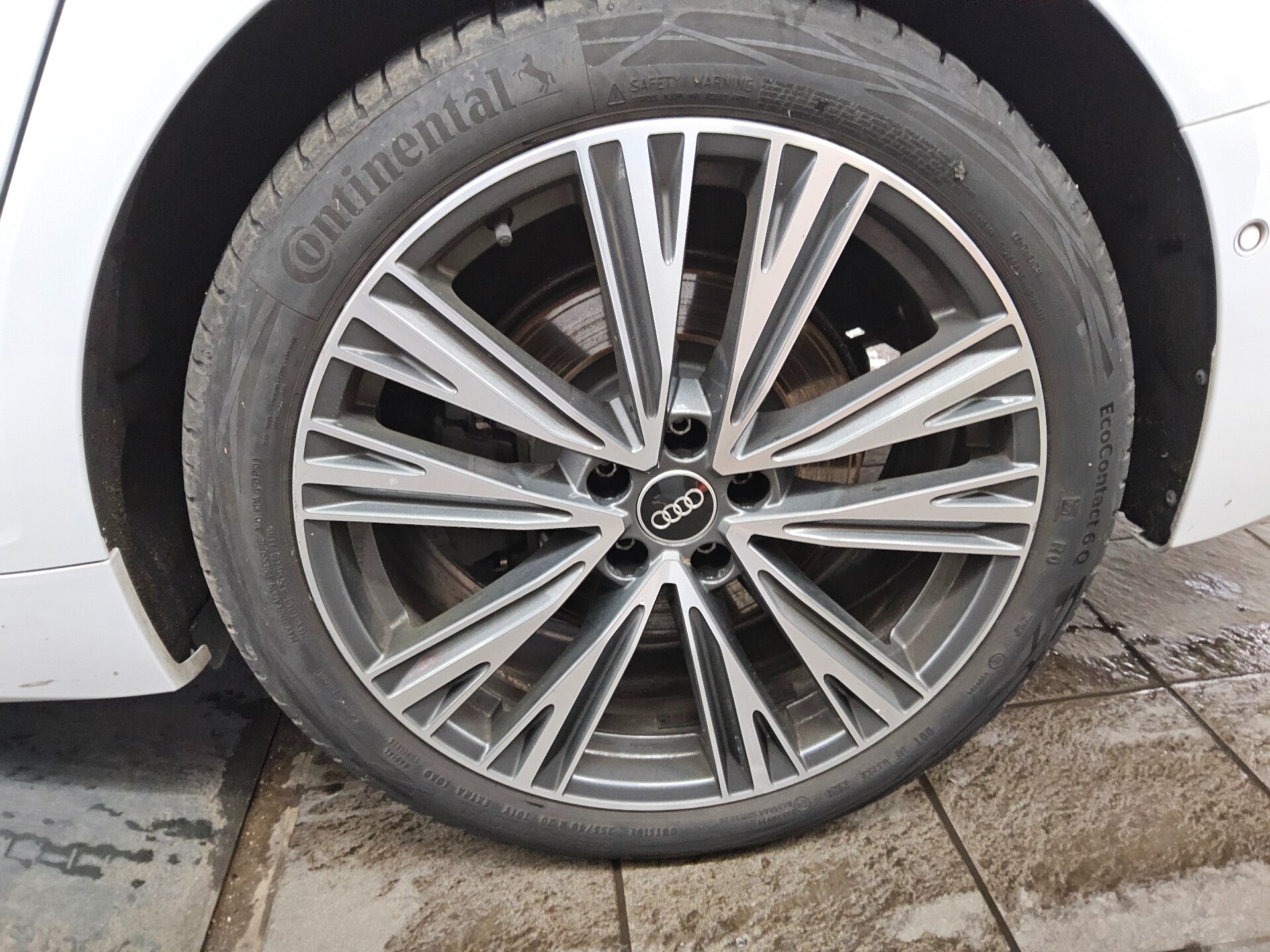 Audi A6 Avant 50 TFSI e Qu. design Leder Navi LED vc 11