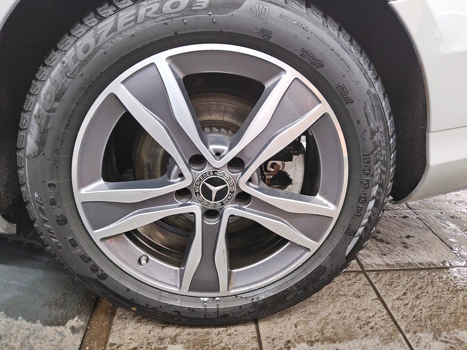 Mercedes-Benz C 200 d Navi MB-LED RfK Shz PDC Sound Tempomat 10