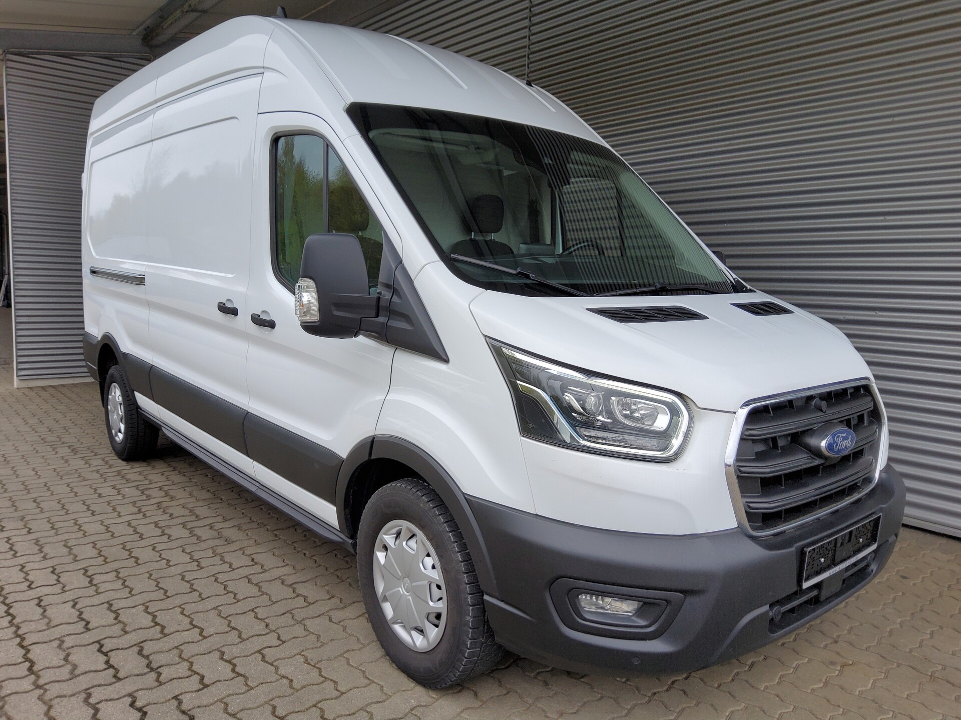 Ford Transit FT 350 2.0 TDCi Trend Navi Bi-Xenon PDC 3