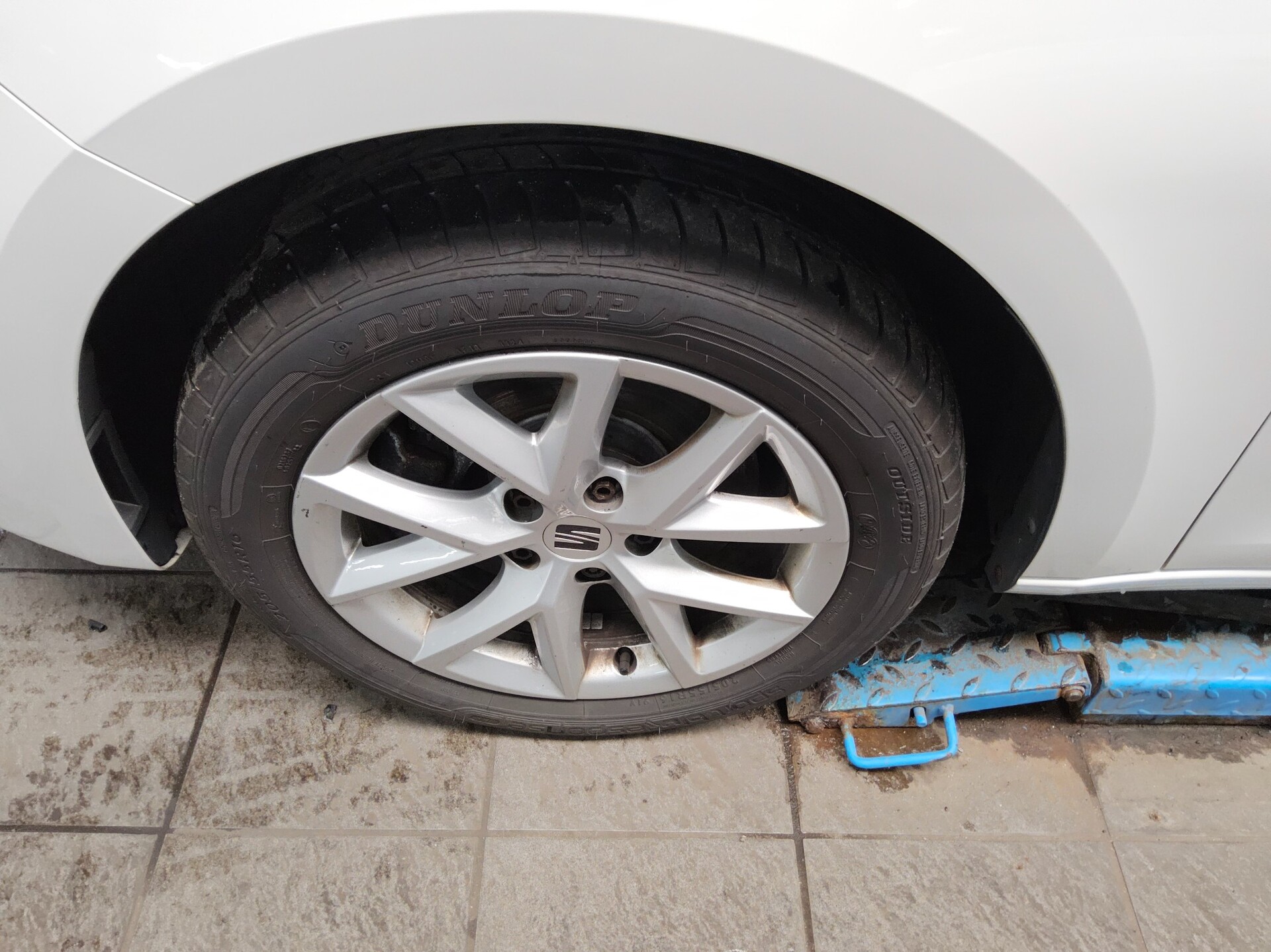 Seat Leon Sportstourer 2.0 TDI Style LED PDC Tempomat 10