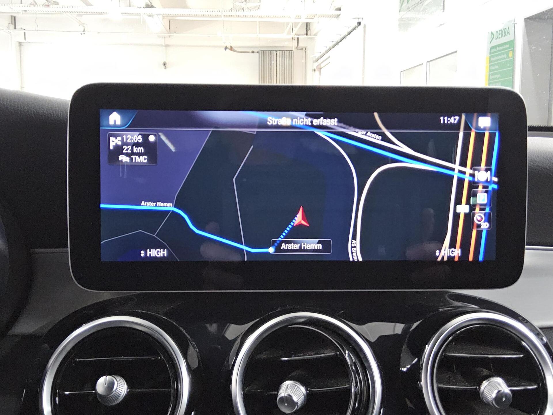 Mercedes-Benz GLC 300 de 4M AMG-Line Navi LED Night RfK AHK 7