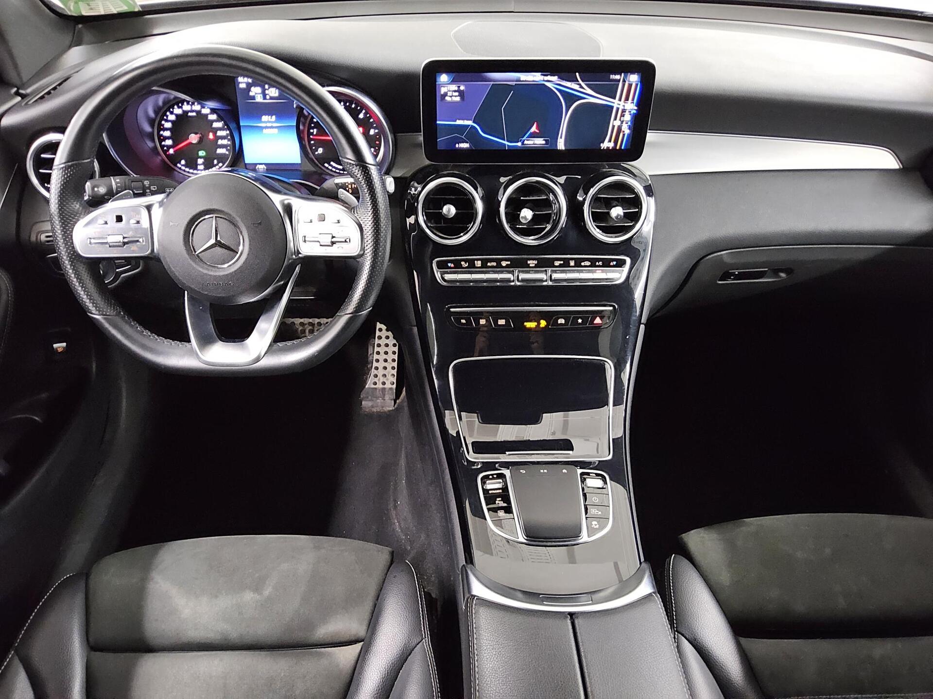 Mercedes-Benz GLC 300 de 4M AMG-Line Navi LED Night RfK AHK 5