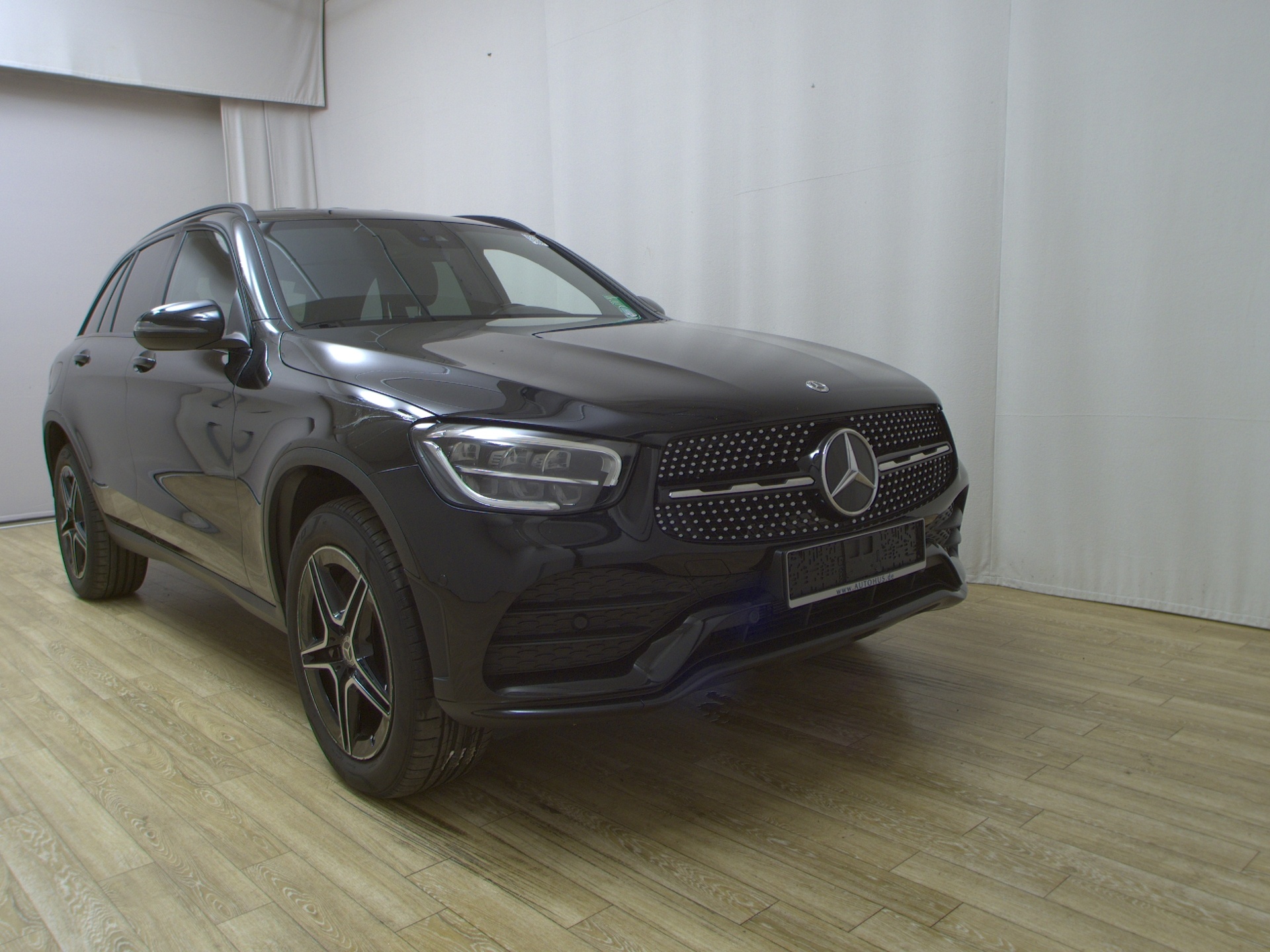 Mercedes-Benz GLC 300 de 4M AMG-Line Navi LED Night RfK AHK 3