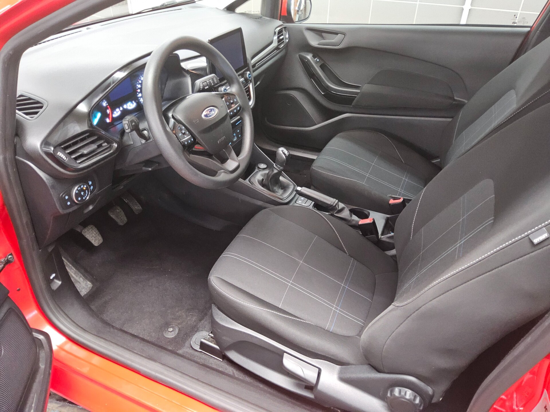 Ford Fiesta 1.1 Cool&Connect Navi PDC DAB 8